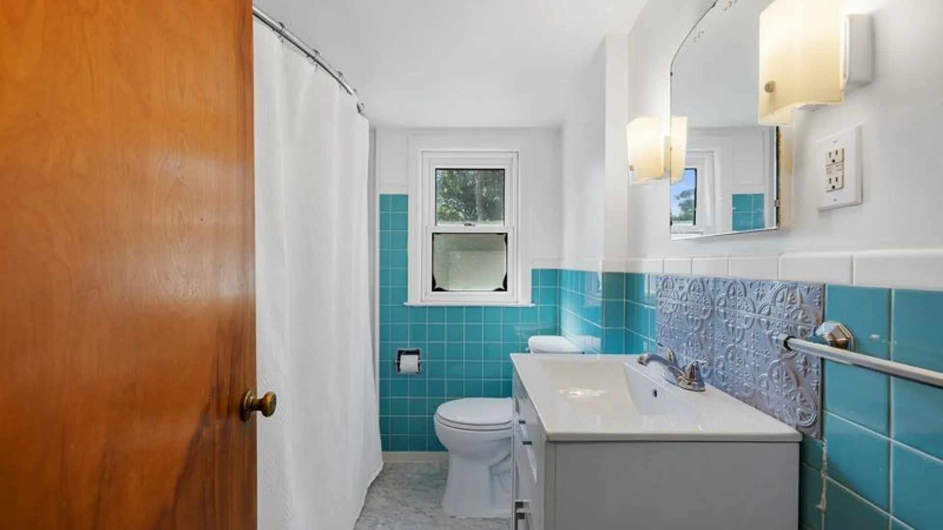 Property at 87 Traymore Road, Irondequoit, NY 14609 15
