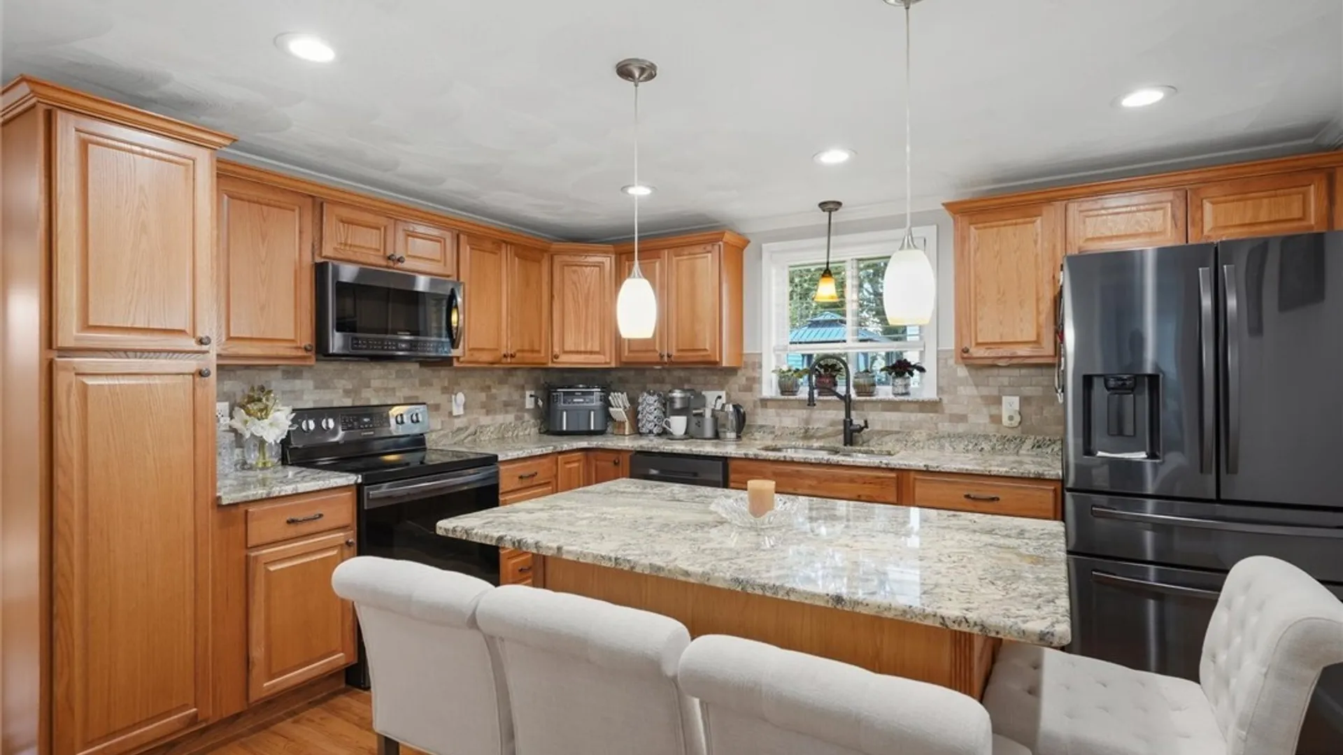 Property at 125 Revere Avenue, DeWitt, NY 13057 12