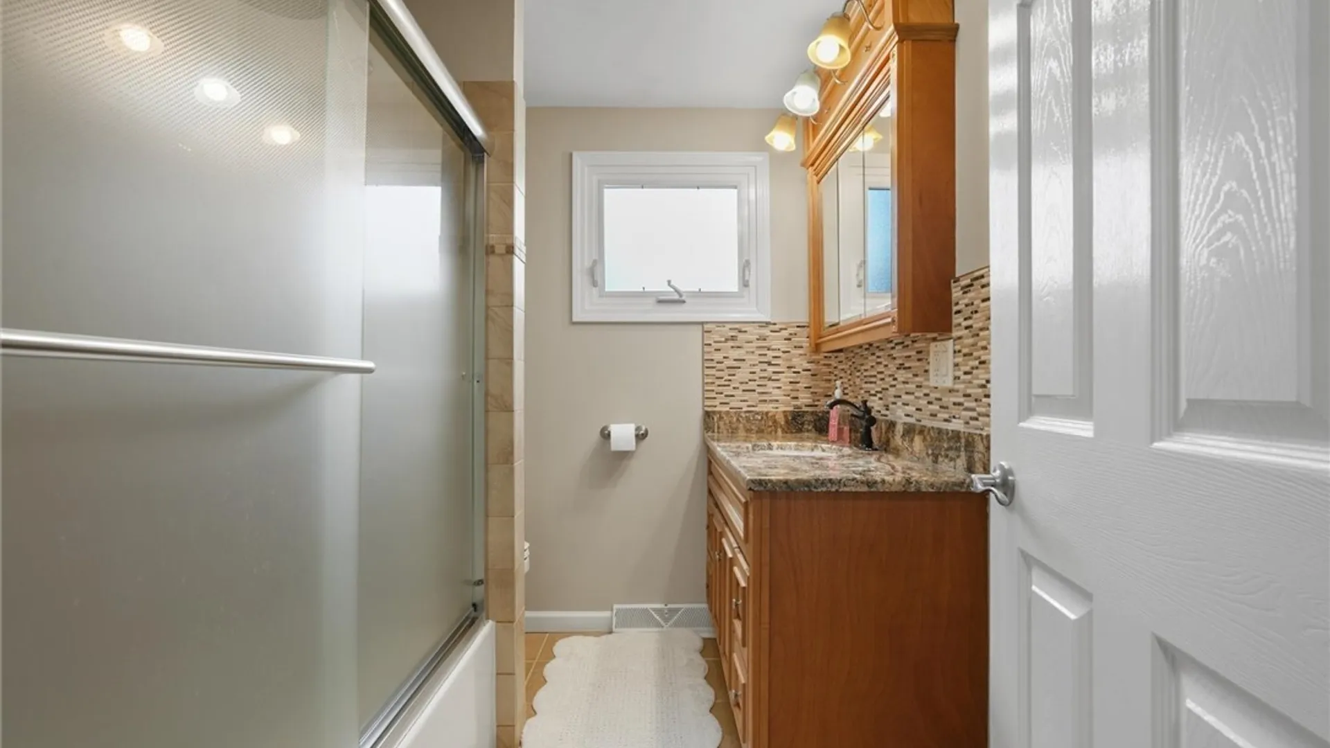 Property at 125 Revere Avenue, DeWitt, NY 13057 17