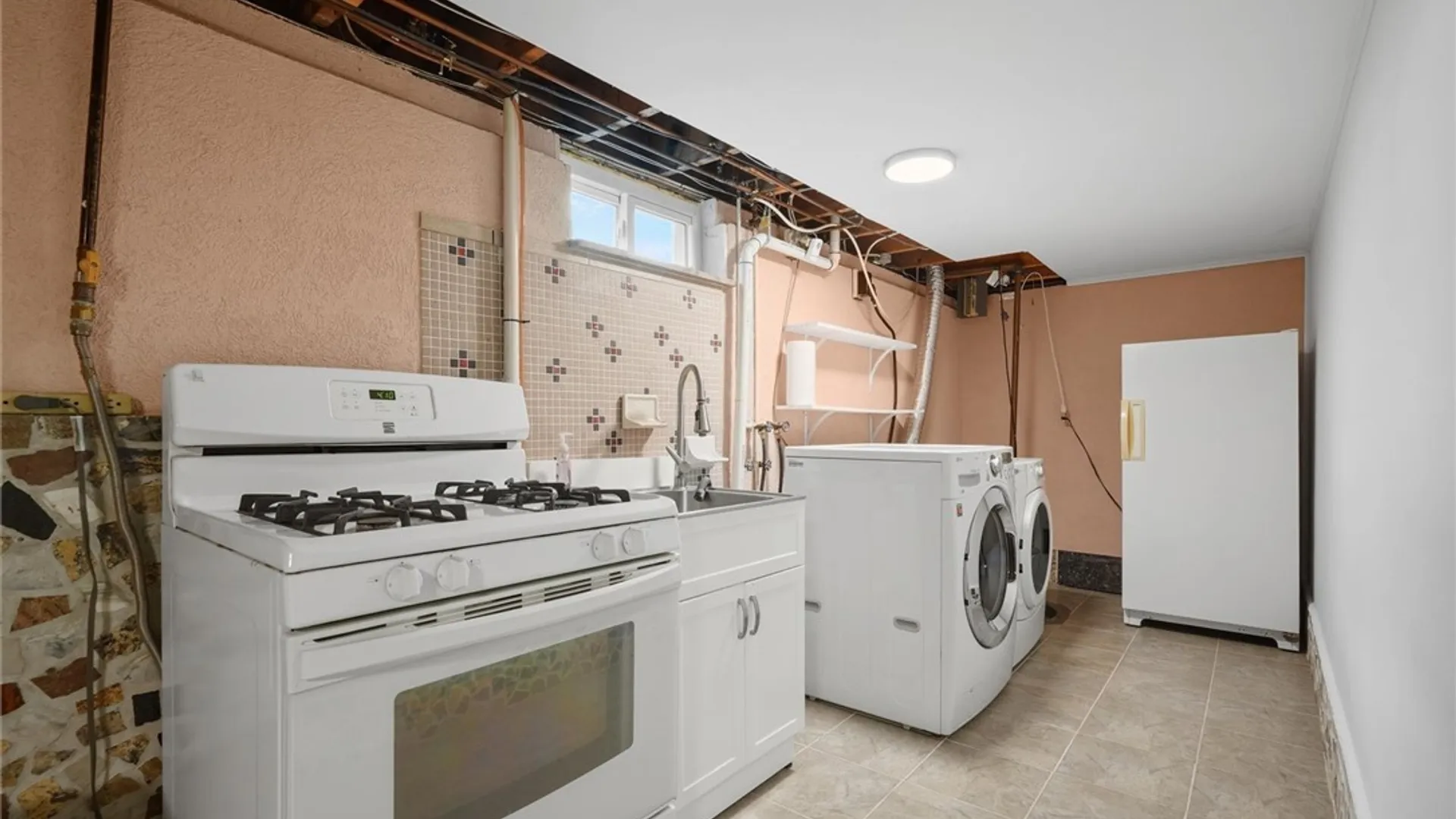 Property at 125 Revere Avenue, DeWitt, NY 13057 29