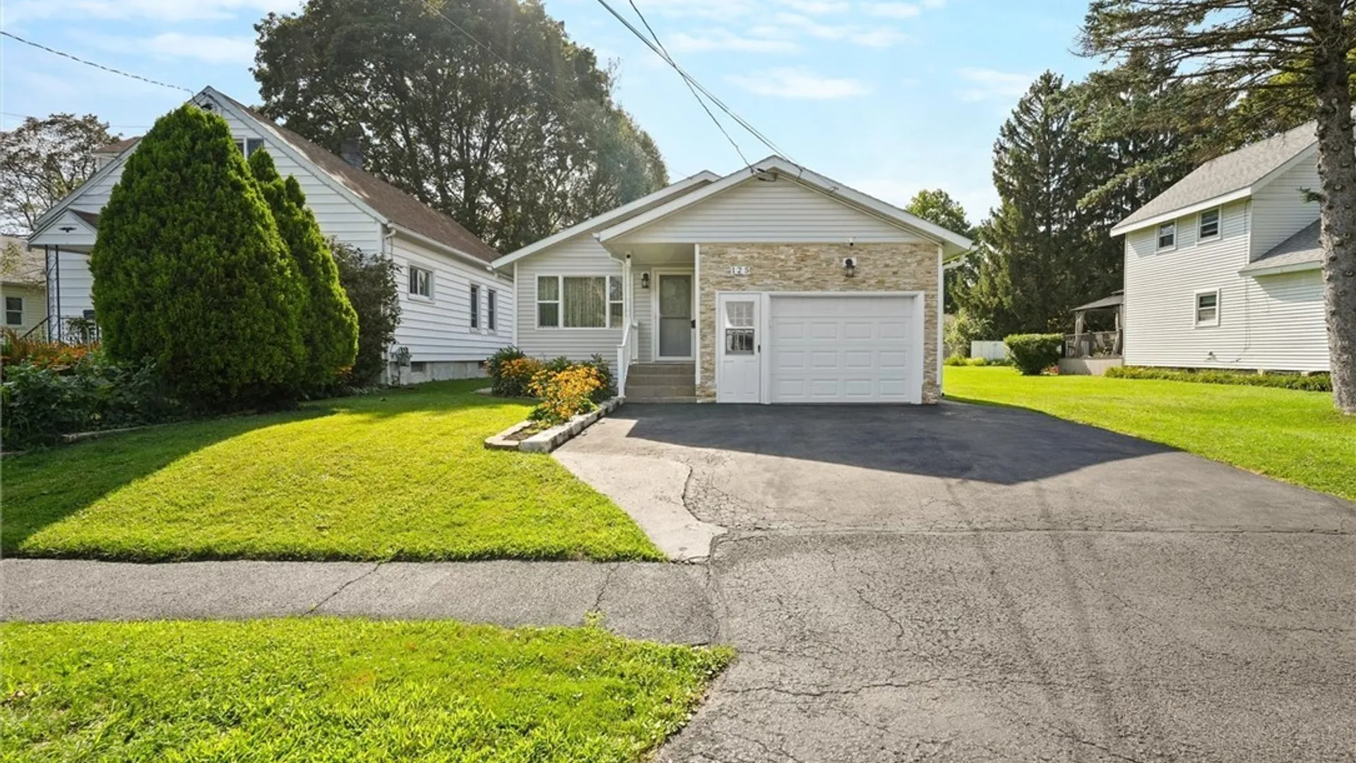 Property at 125 Revere Avenue, DeWitt, NY 13057 35