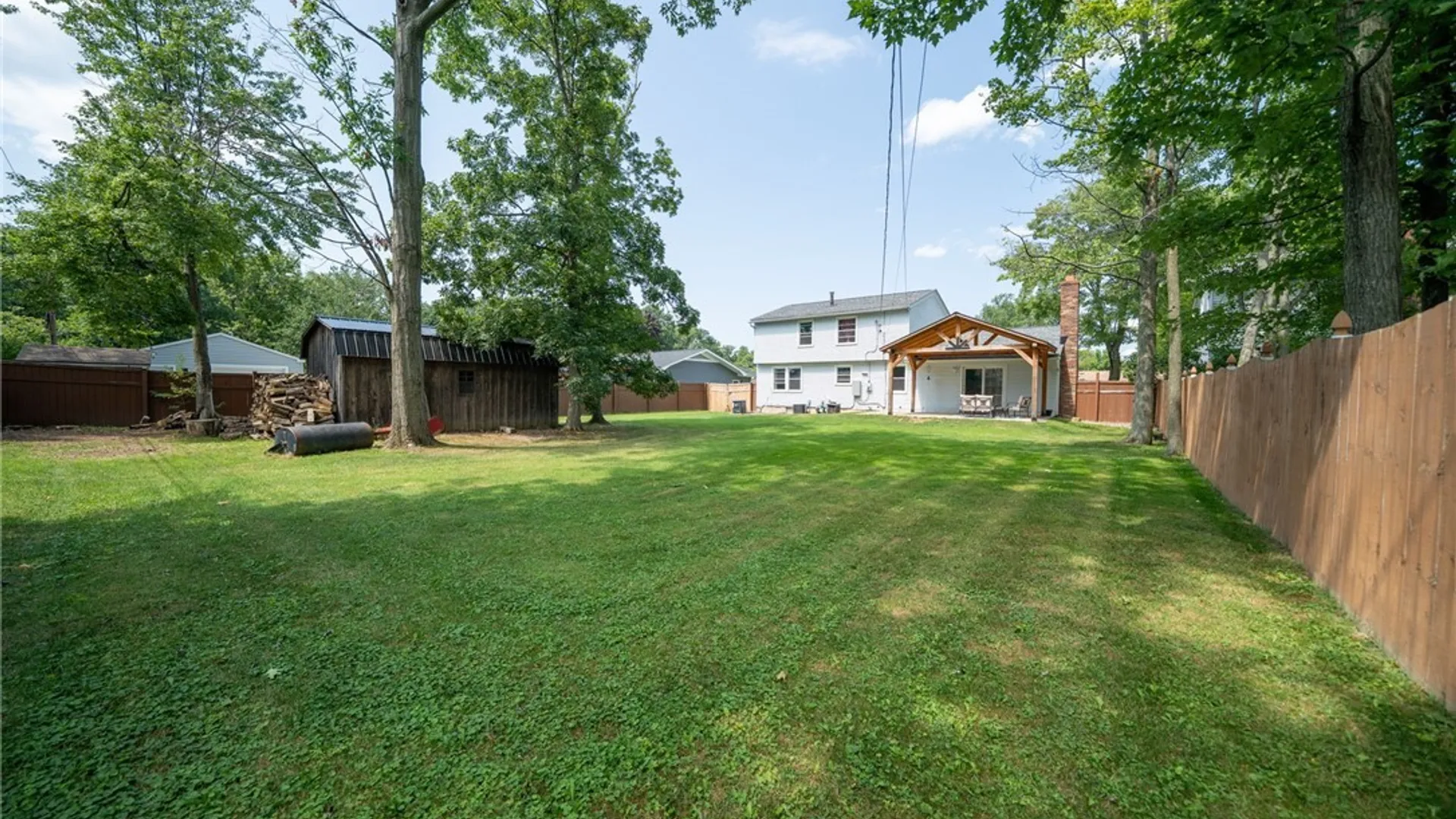 Property at 391 Woodward Crescent, West Seneca, NY 14224 7