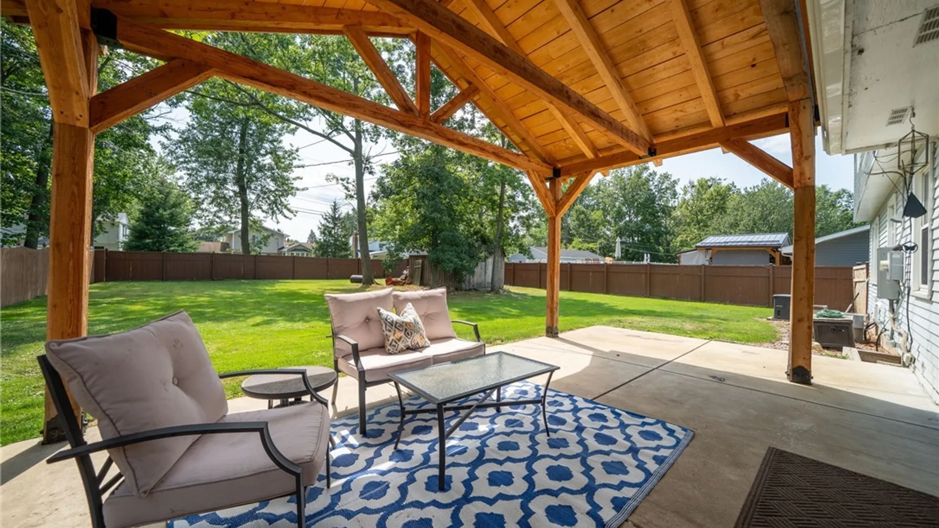 Property at 391 Woodward Crescent, West Seneca, NY 14224 9