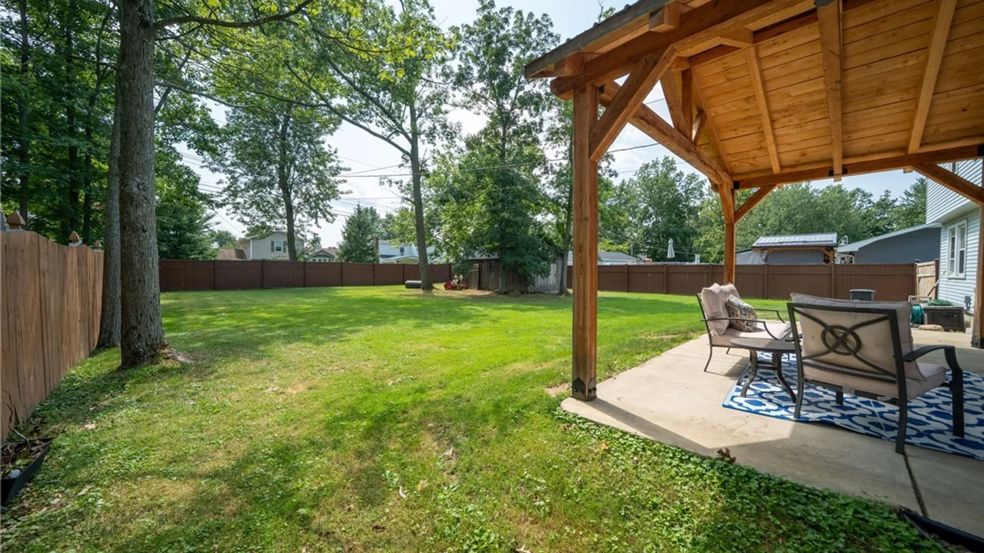 Property at 391 Woodward Crescent, West Seneca, NY 14224 12