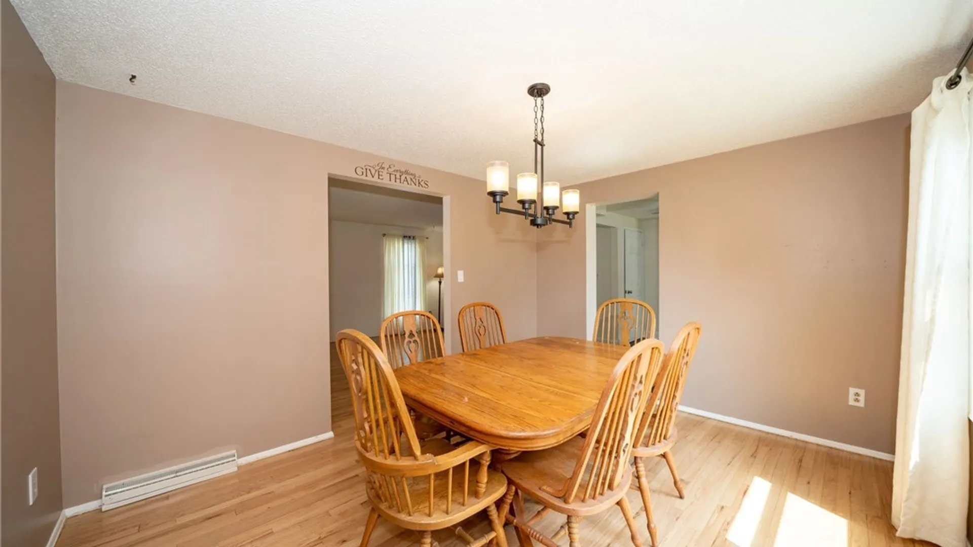Property at 391 Woodward Crescent, West Seneca, NY 14224 21
