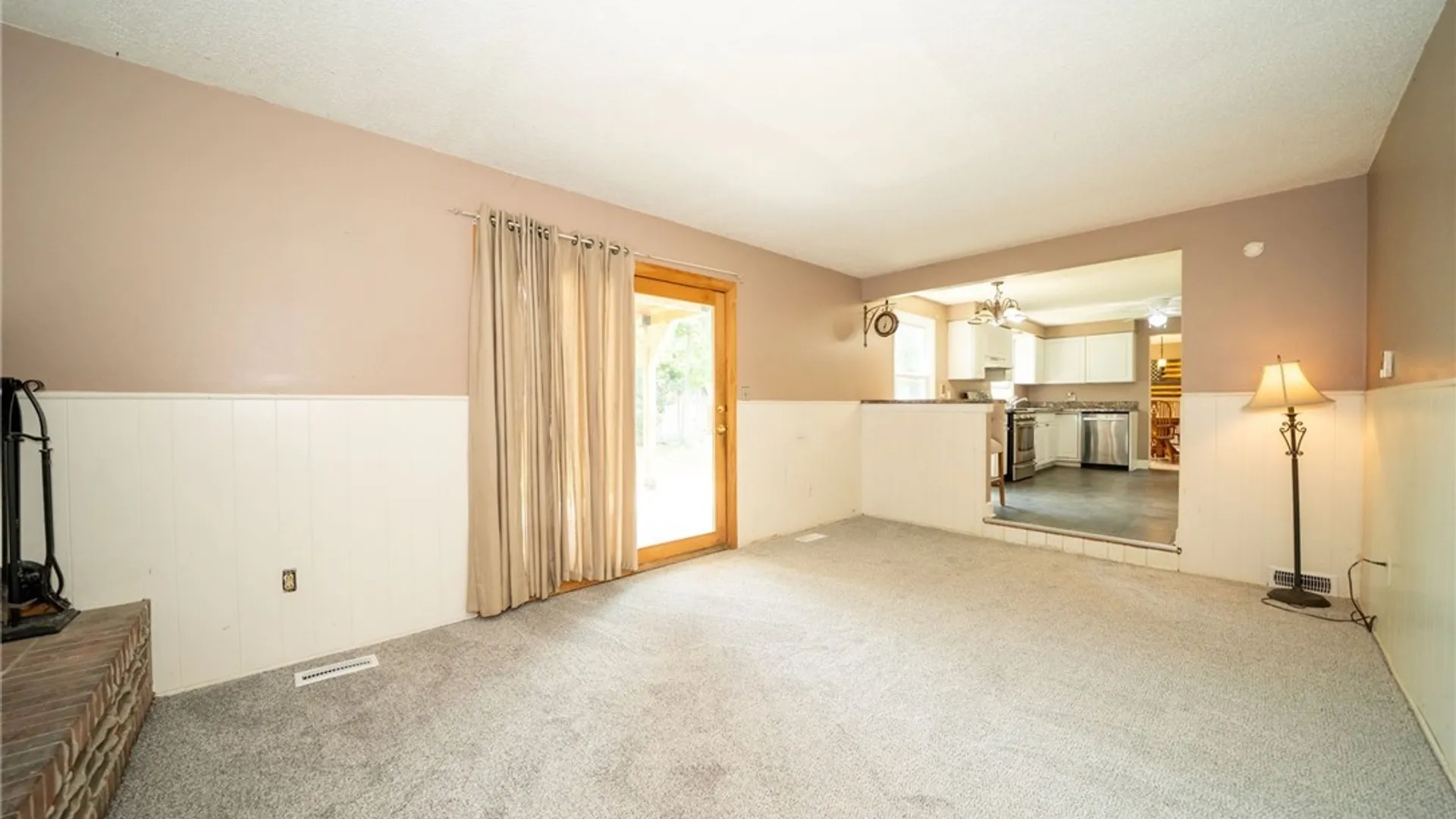 Property at 391 Woodward Crescent, West Seneca, NY 14224 30