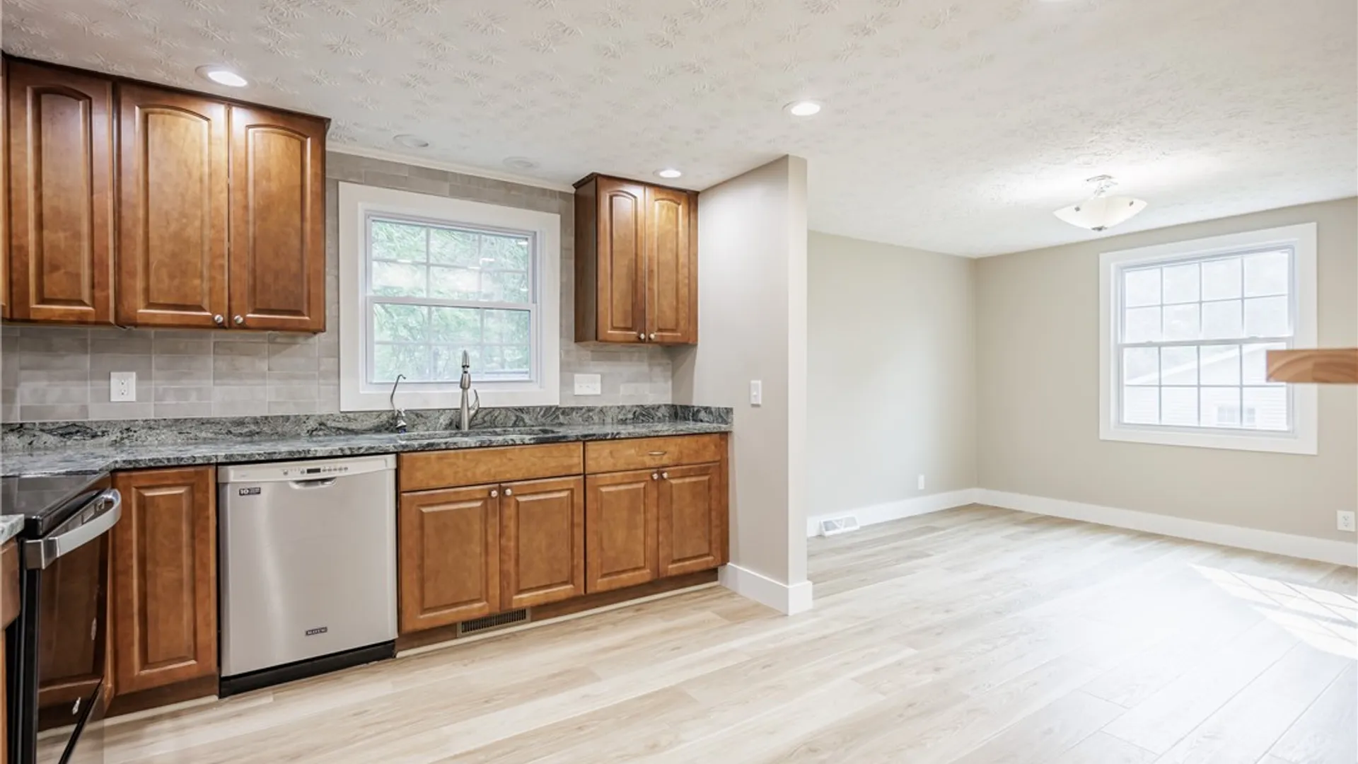 Property at 24 Carriage Court, Pittsford, NY 14534 10