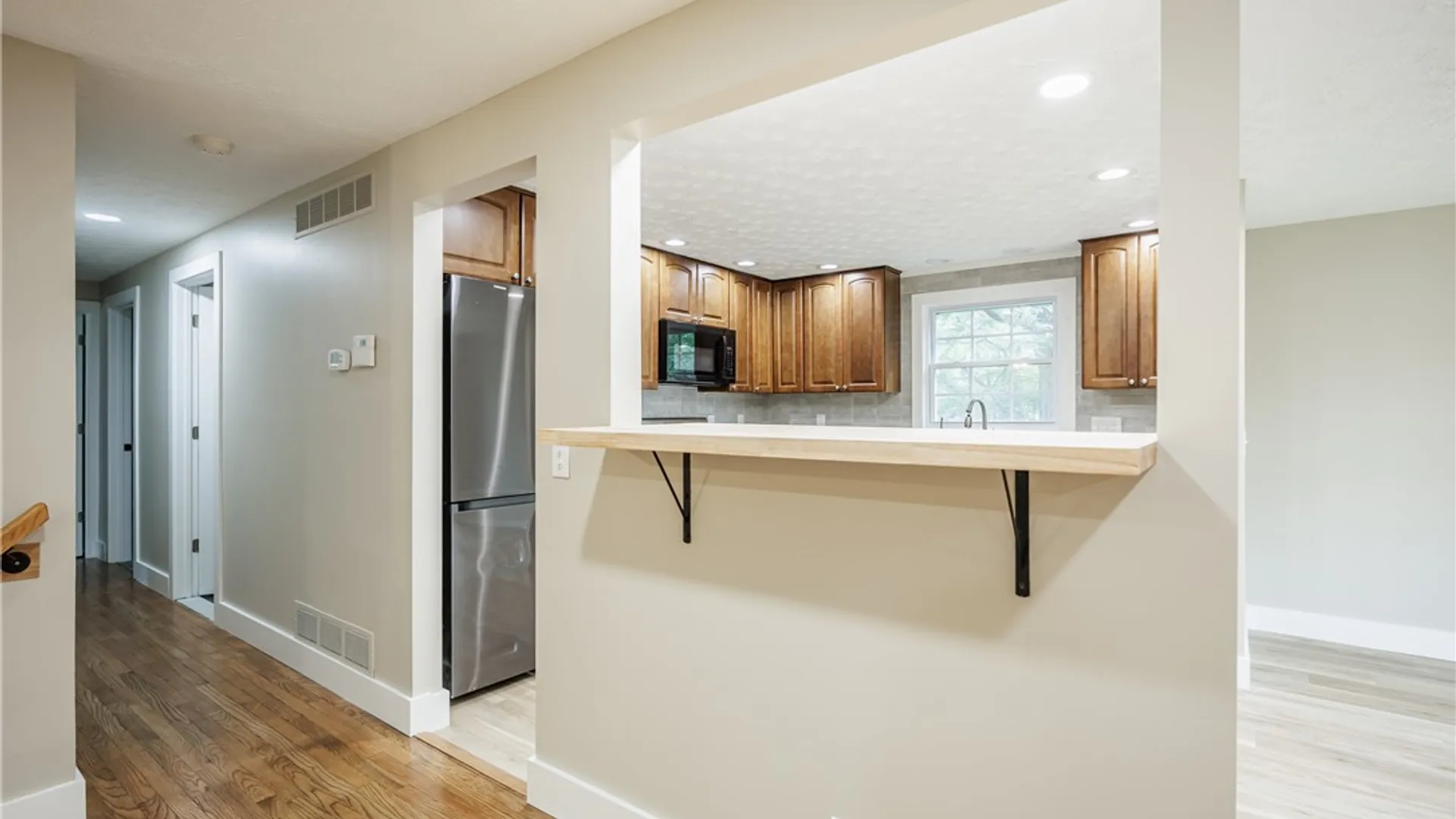 Property at 24 Carriage Court, Pittsford, NY 14534 12