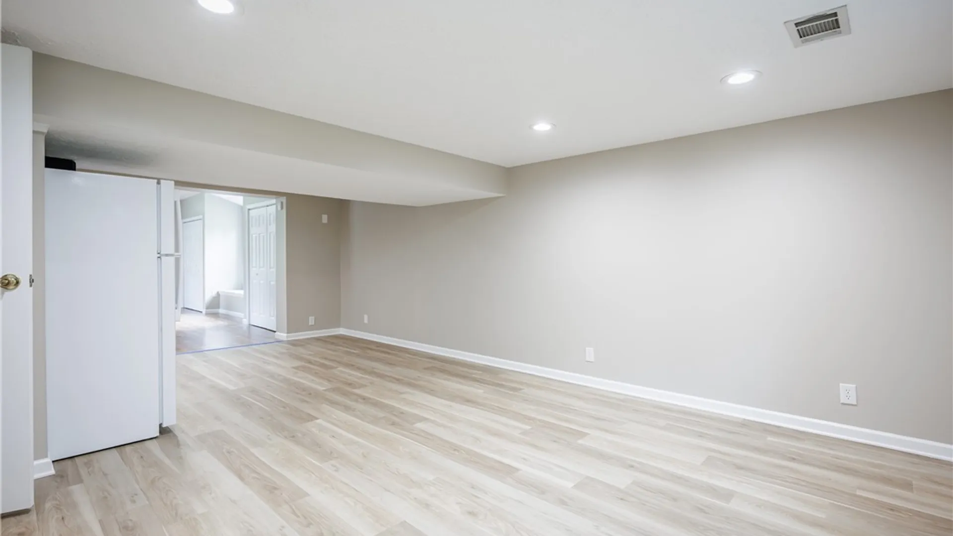 Property at 24 Carriage Court, Pittsford, NY 14534 25