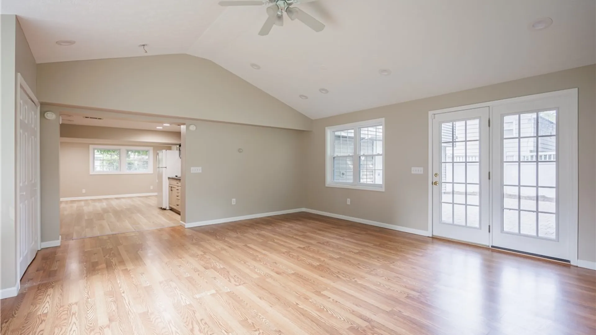 Property at 24 Carriage Court, Pittsford, NY 14534 31