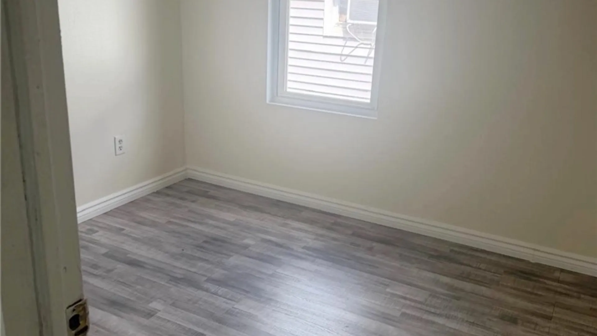 Property at 2217 Falls Street, Niagara Falls, NY 14303 10