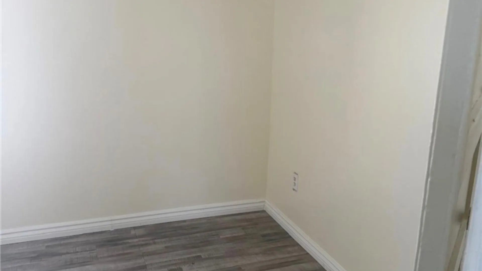 Property at 2217 Falls Street, Niagara Falls, NY 14303 11