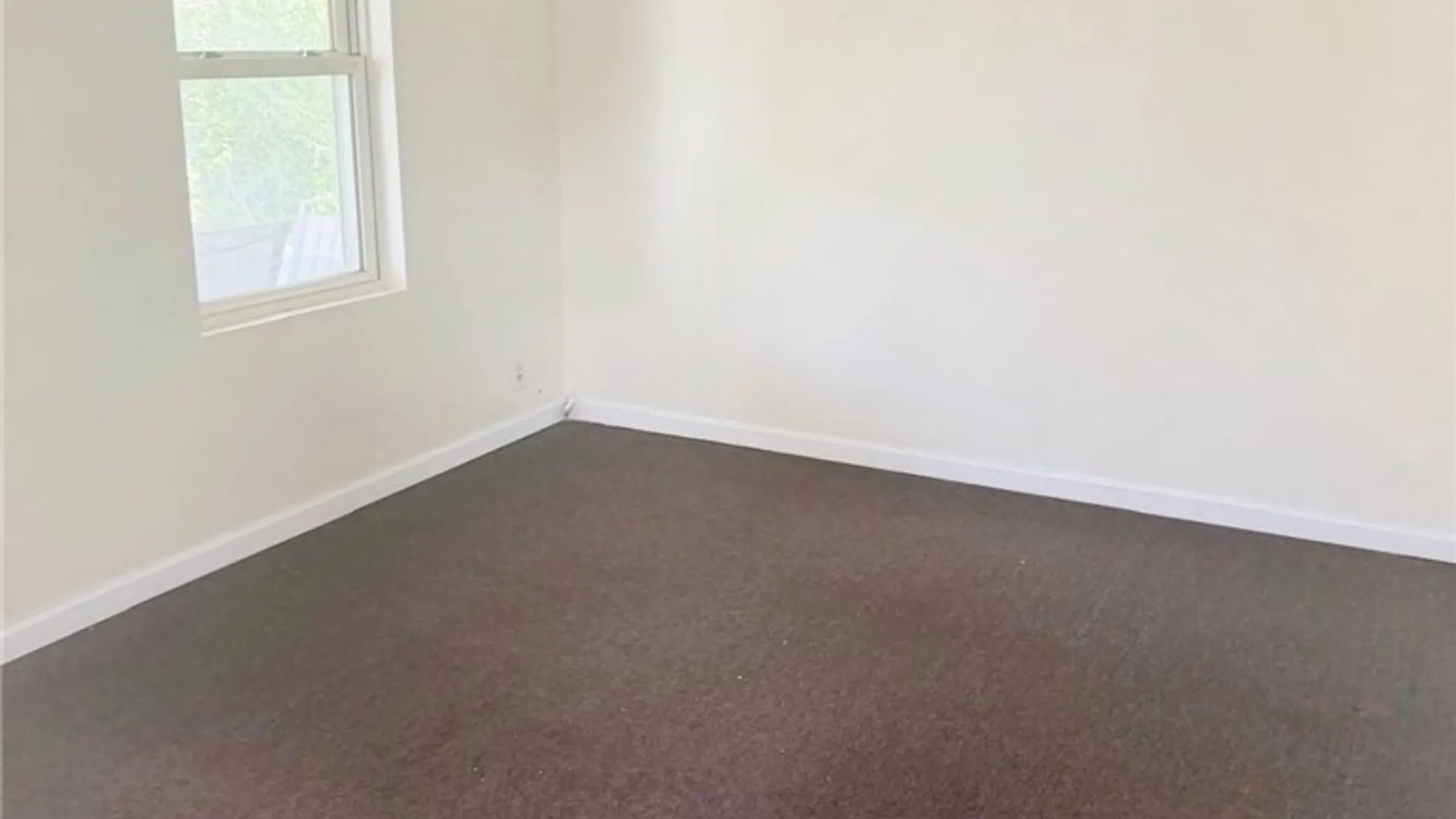 Property at 2217 Falls Street, Niagara Falls, NY 14303 15