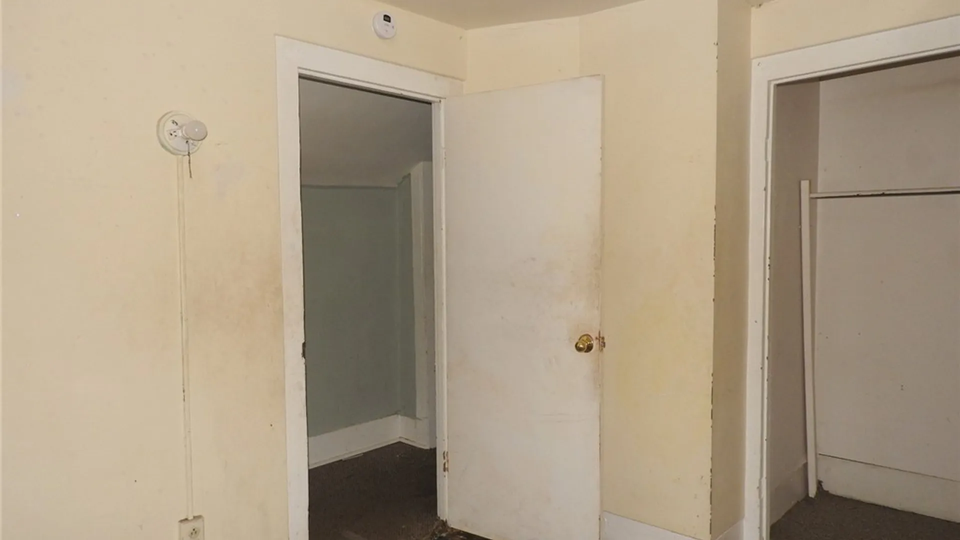 Property at 108 Green Street Place, Syracuse, NY 13203 11