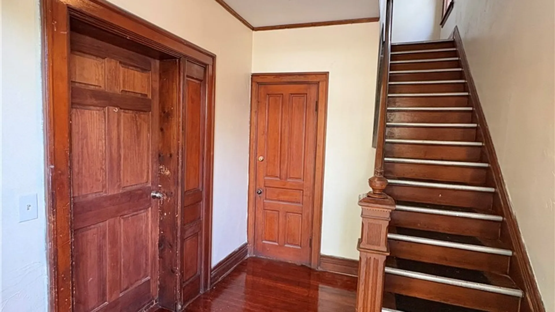 Property at 414 Hoyt Street, Buffalo, NY 14213 3
