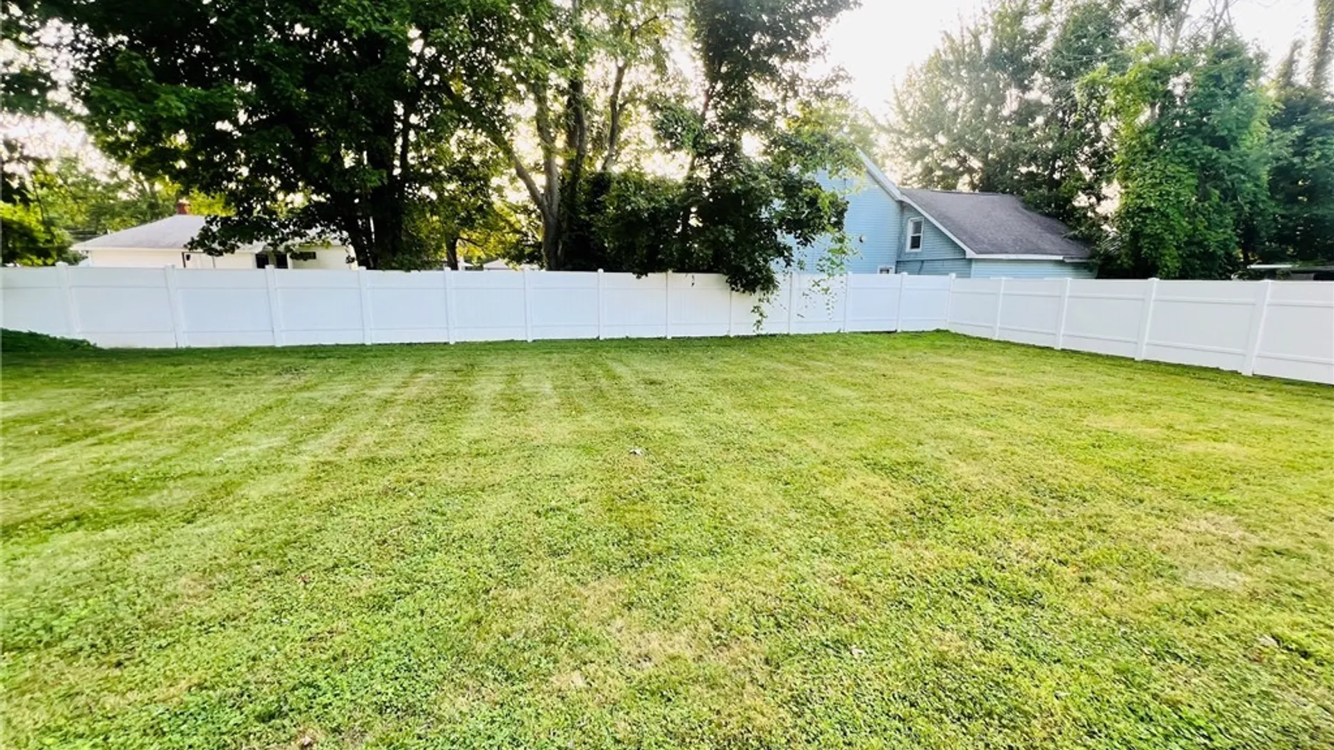 Property at 6896 Wellington Drive, Evans, NY 14047 4