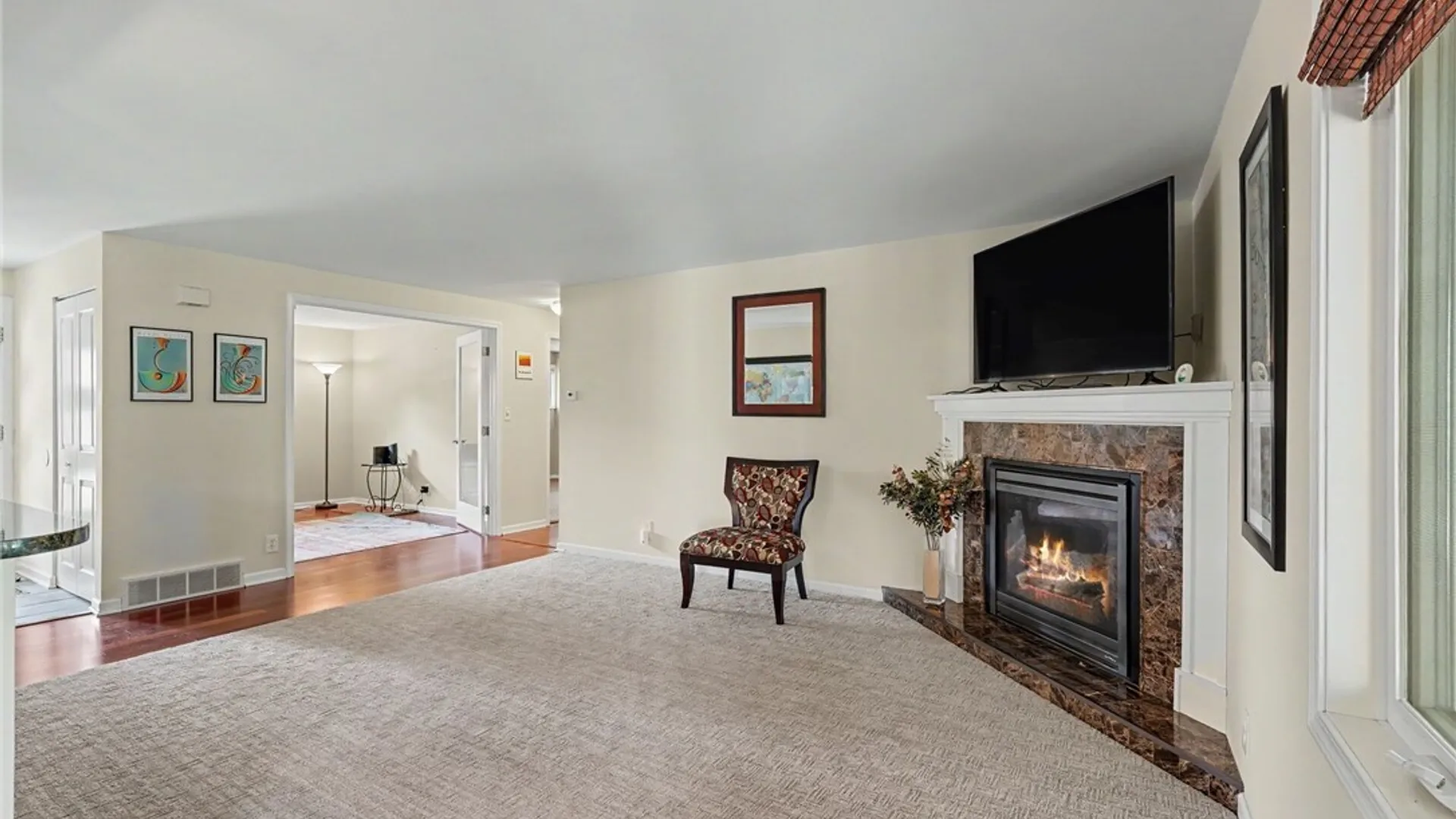 Property at 50 Greentree Road, Tonawanda, NY 14150 9