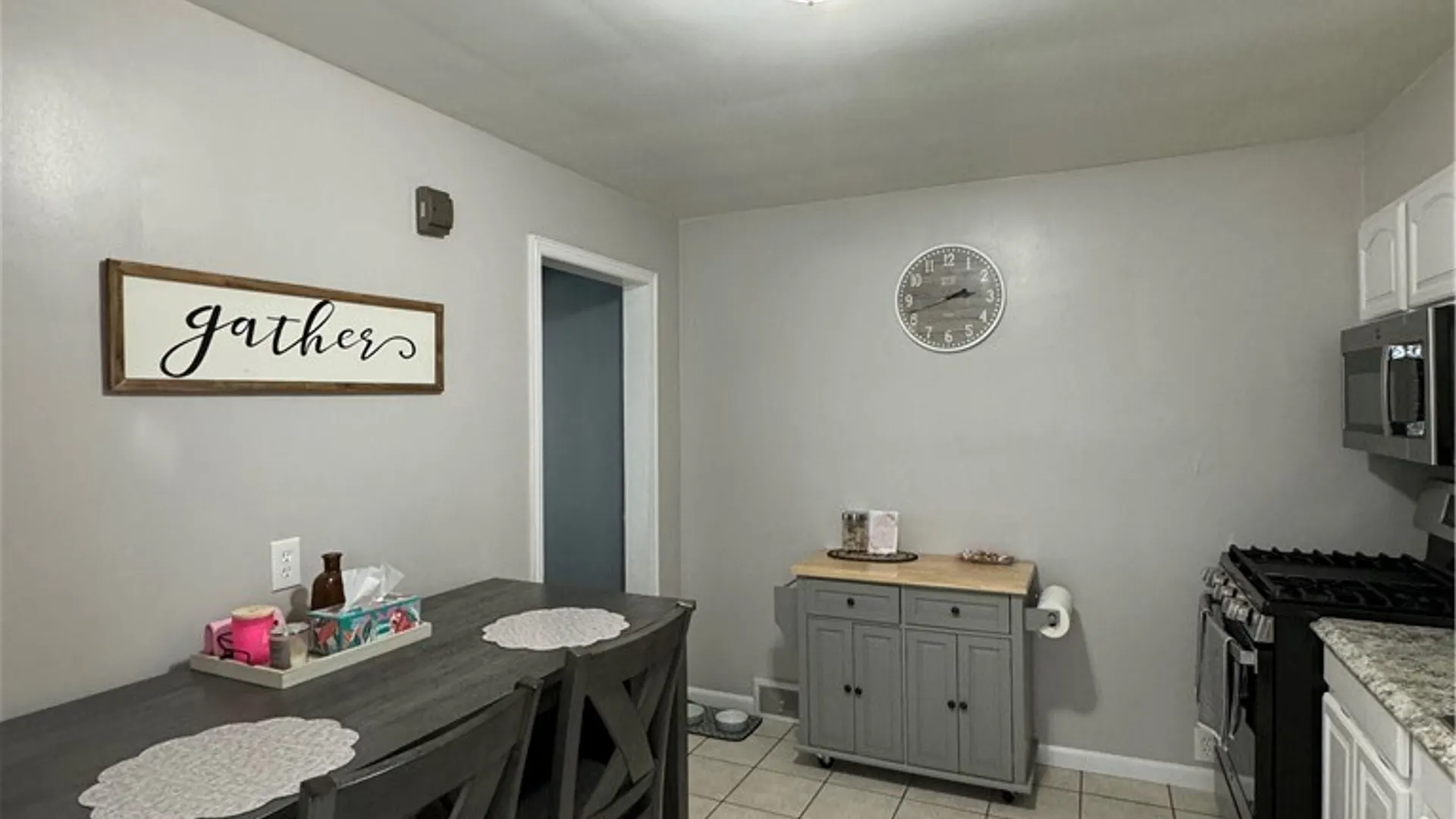 Property at 3259 Jerauld Avenue, Niagara Falls, NY 14305 3