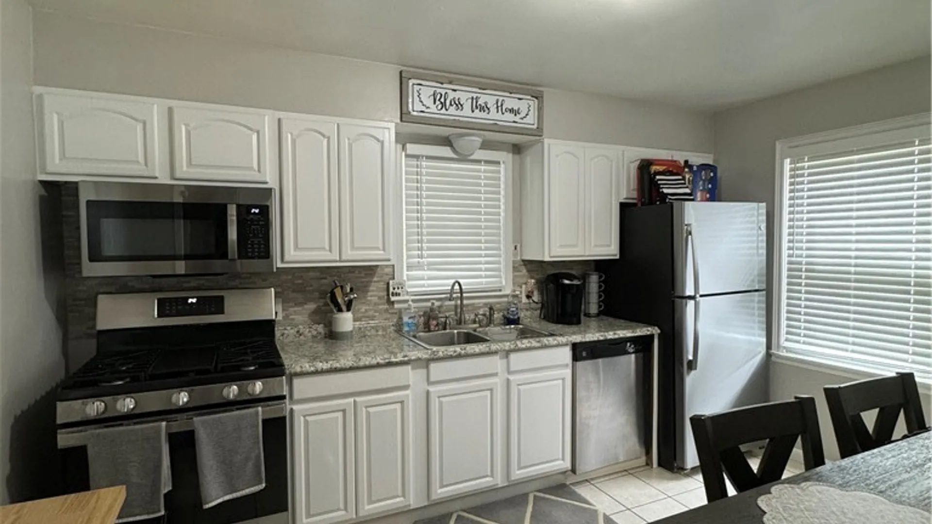 Property at 3259 Jerauld Avenue, Niagara Falls, NY 14305 4