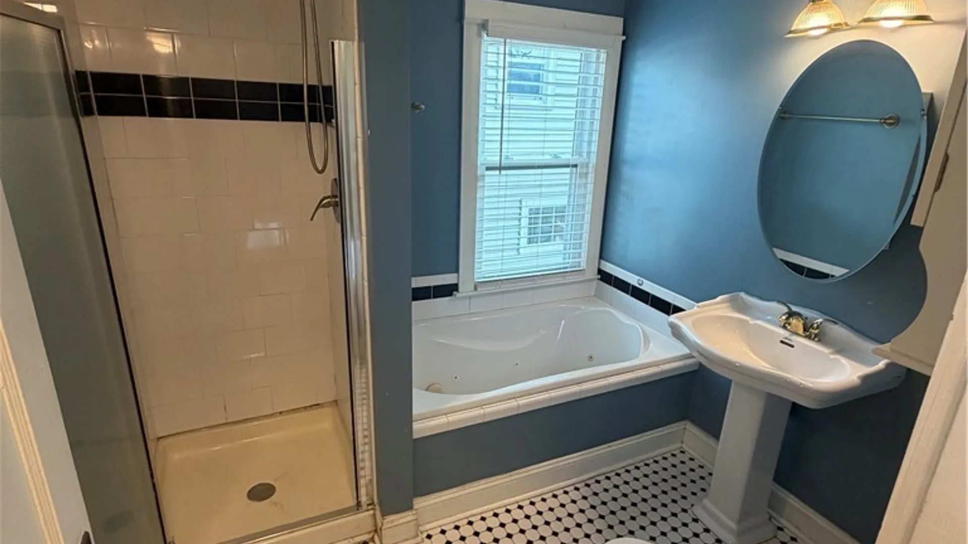 Property at 301 Draper Avenue, Geddes, NY 13219 22