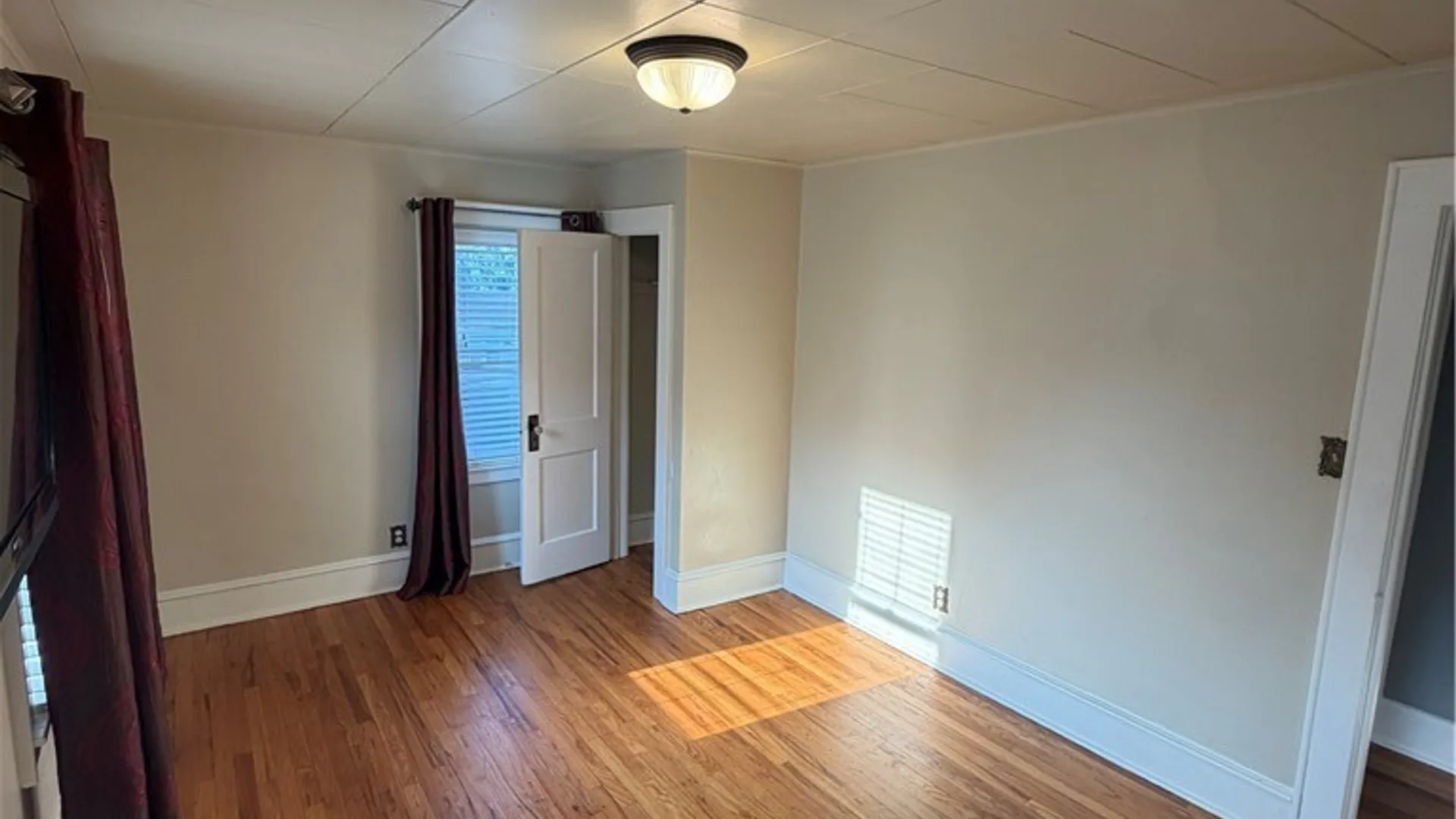 Property at 301 Draper Avenue, Geddes, NY 13219 12