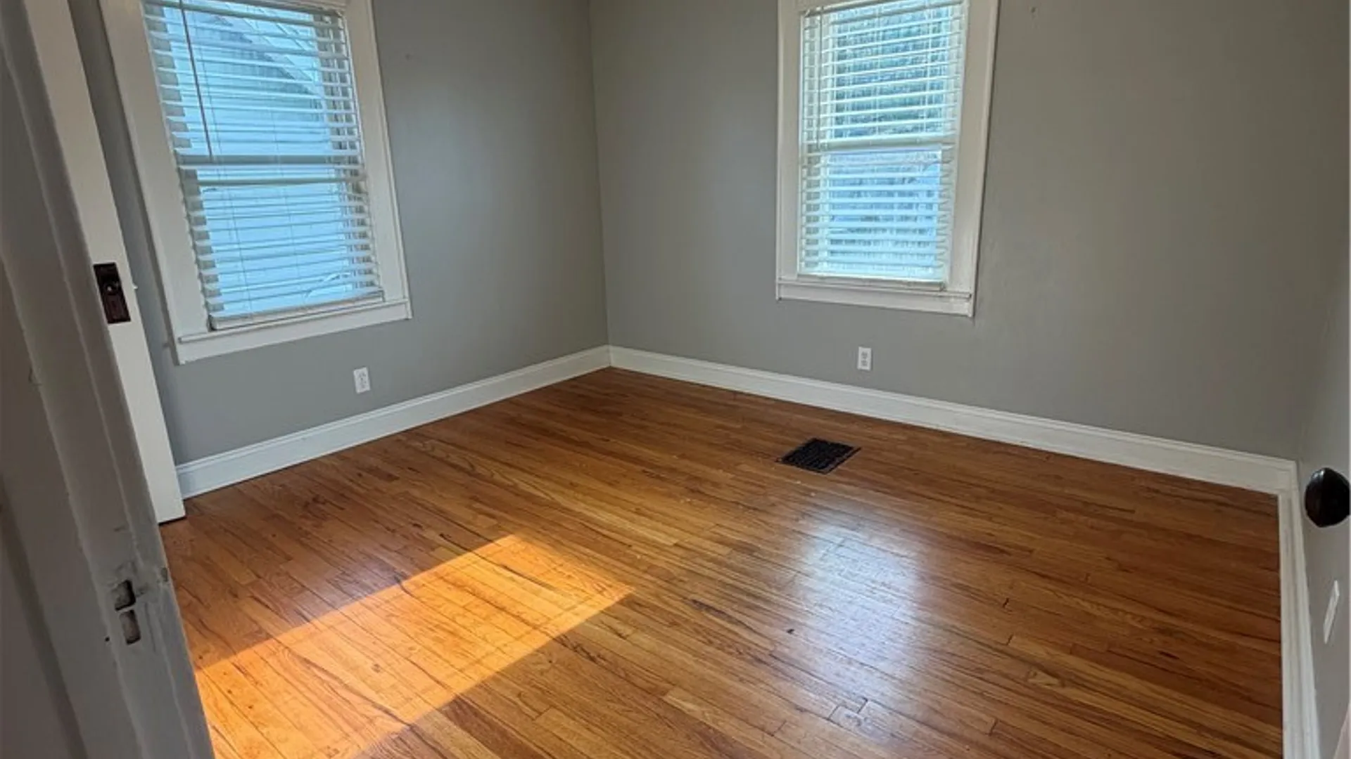 Property at 301 Draper Avenue, Geddes, NY 13219 17