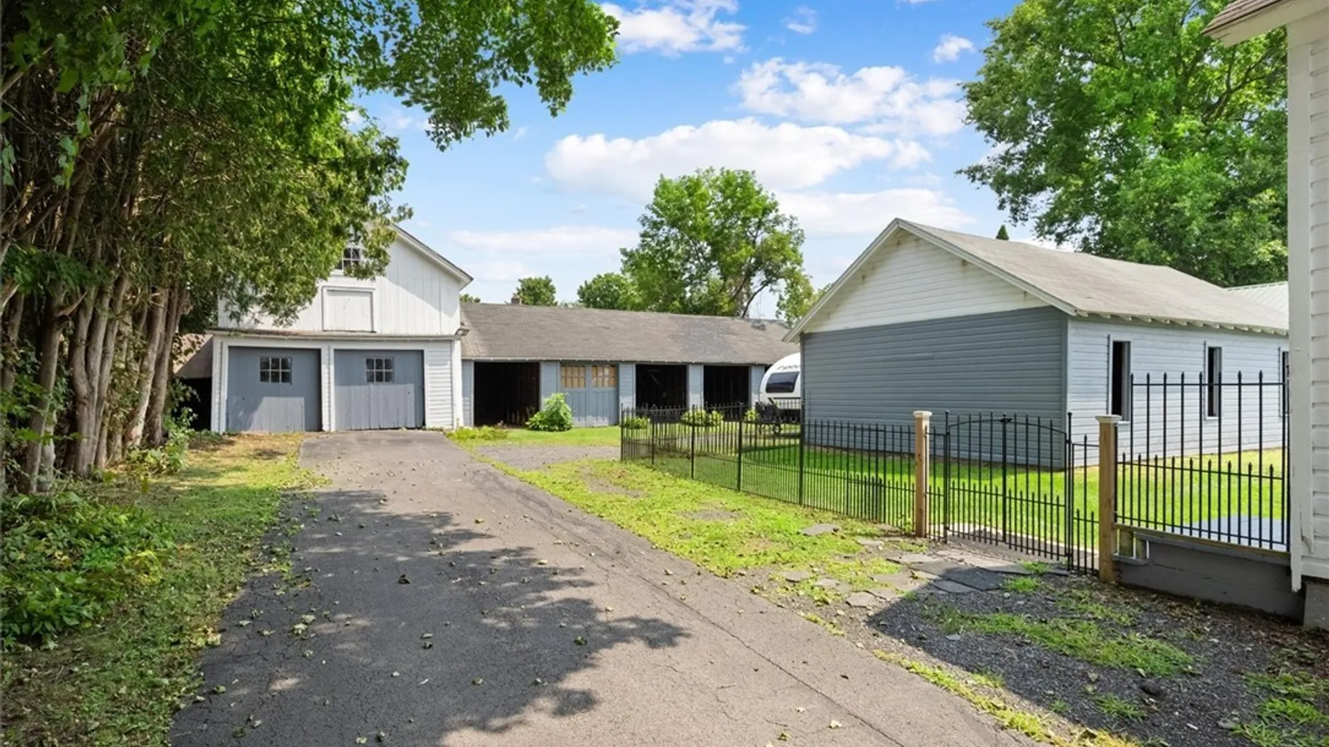 Property at 216 Elm Street, Rome, NY 13440 6