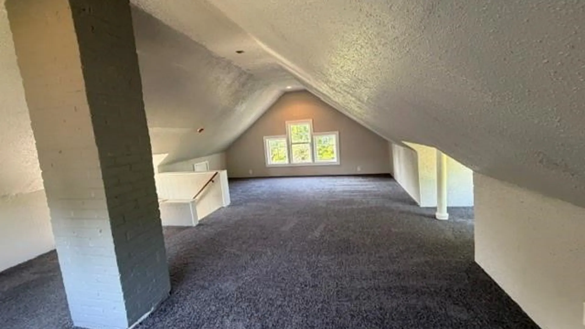 Property at 144 Devon Road, Rochester, NY 14619 16