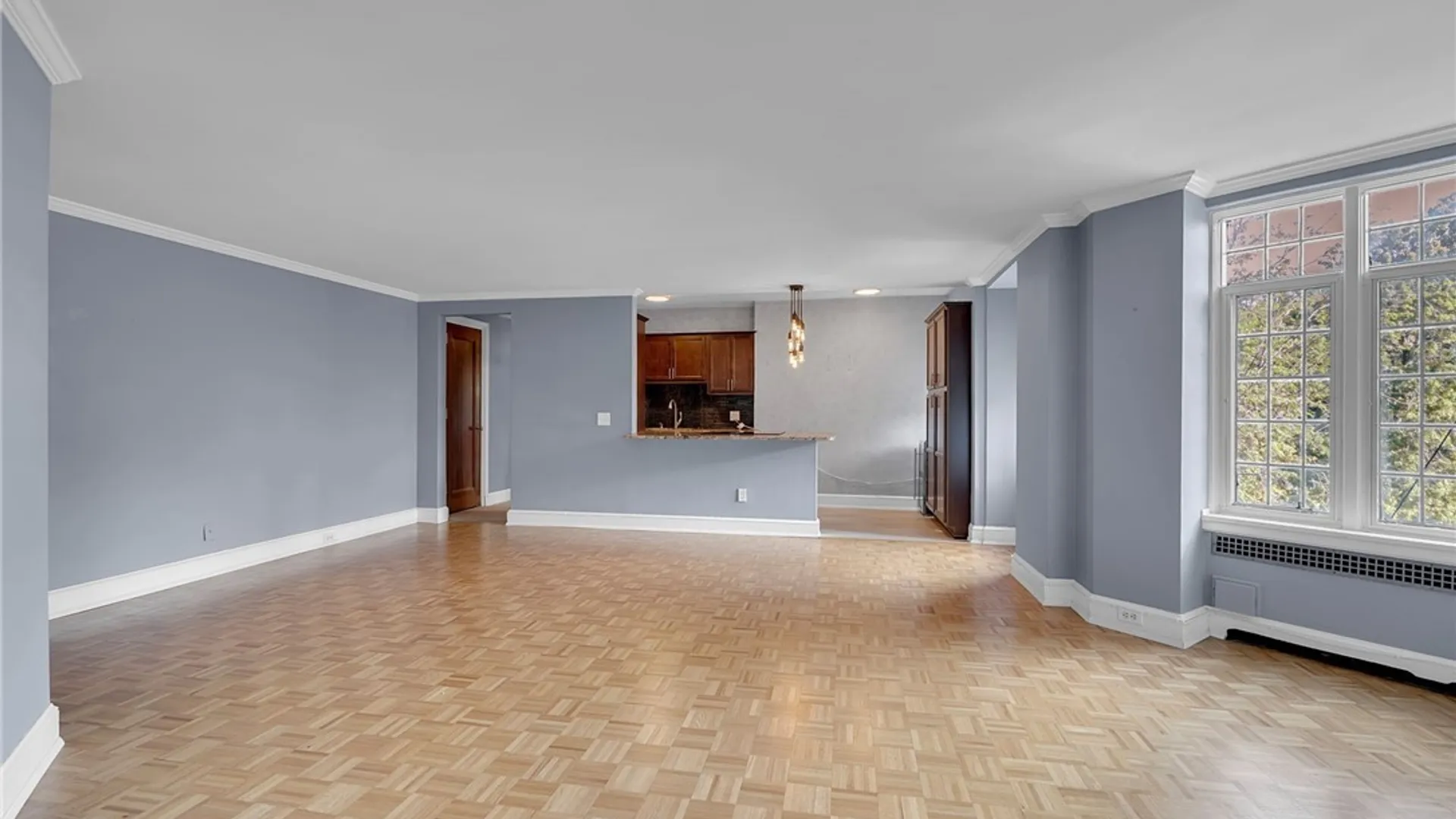 Property at 800 W Ferry Street, Buffalo, NY 14222 10