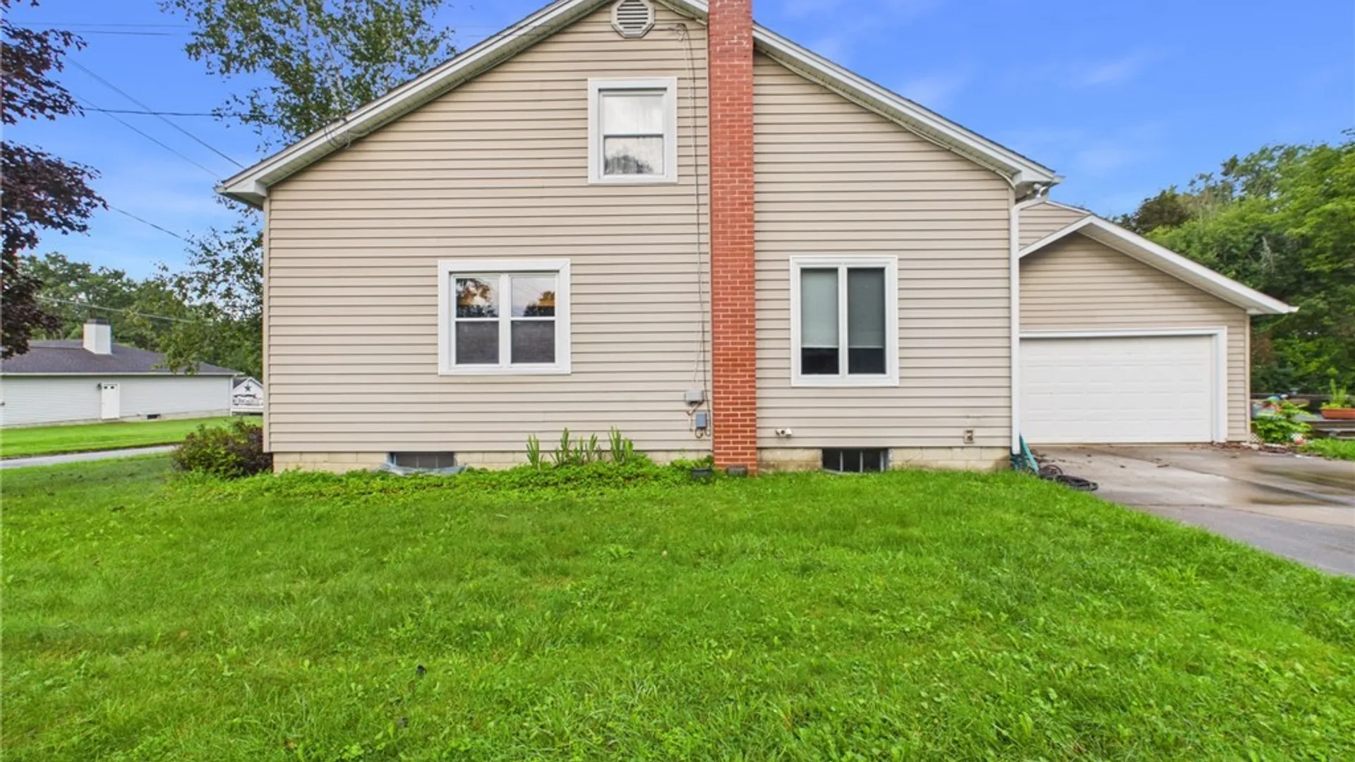 Property at 1043 Brook Street, Olean, NY 14760 6