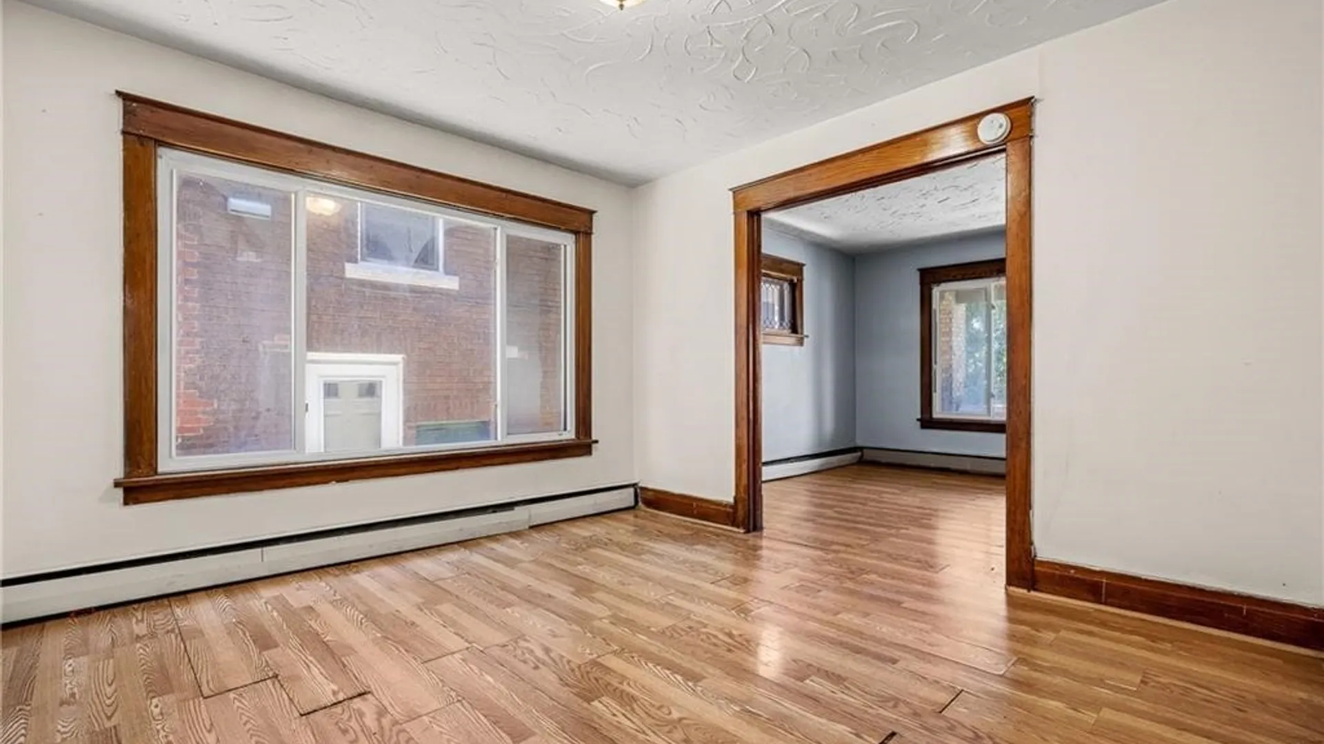Property at 2240 La Salle Avenue, Niagara Falls, NY 14301 4