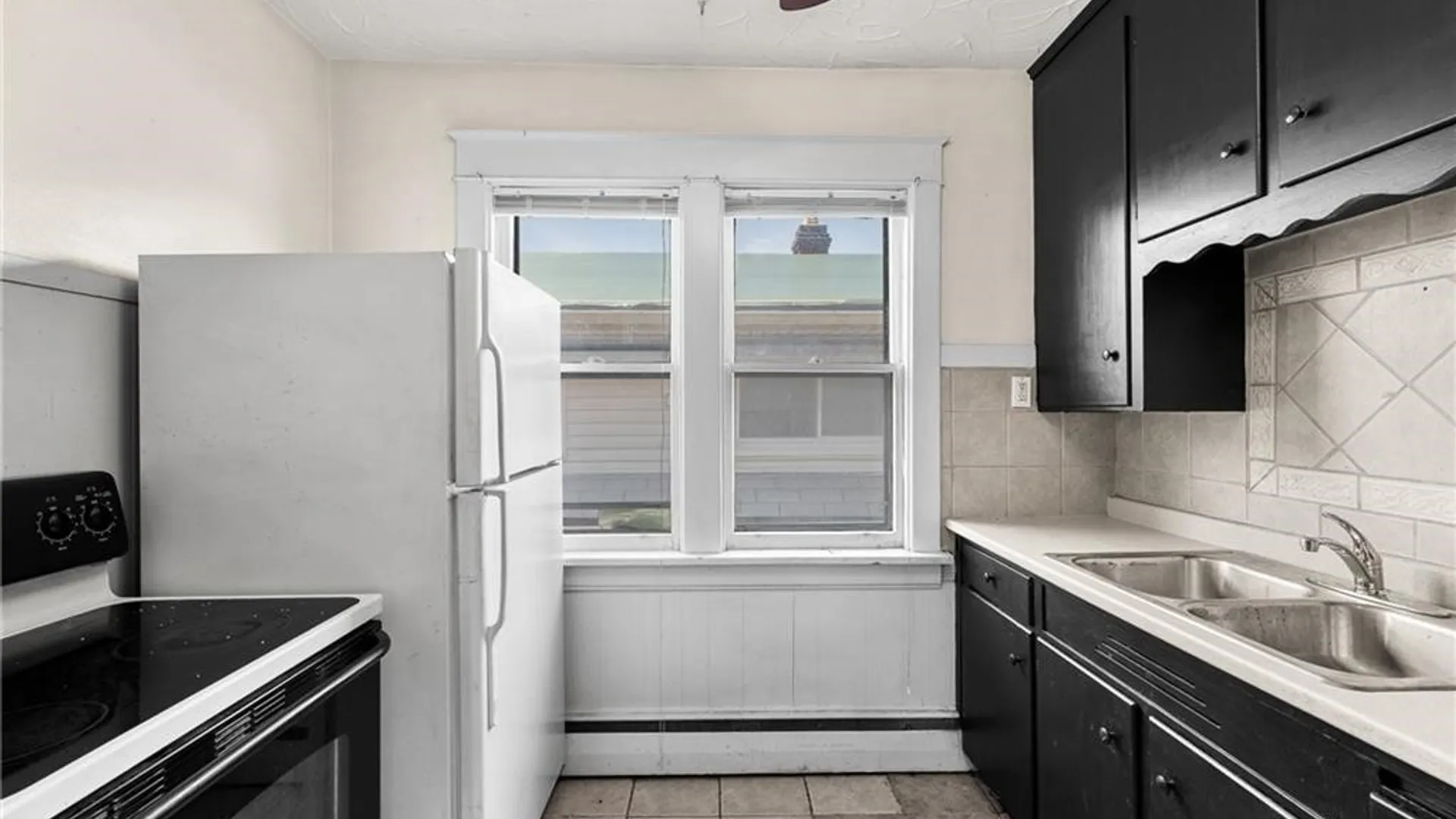 Property at 2240 La Salle Avenue, Niagara Falls, NY 14301 13