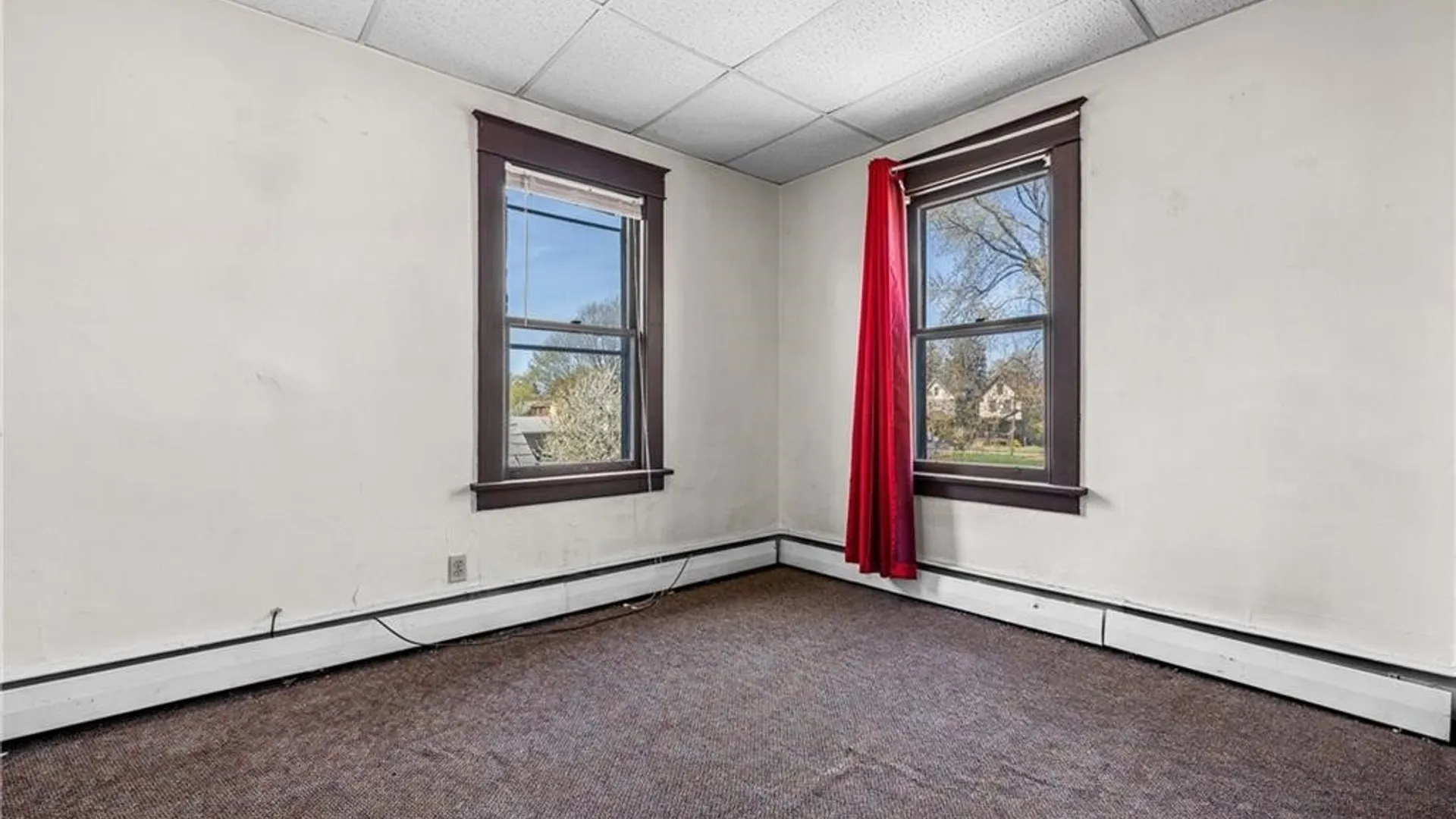 Property at 2240 La Salle Avenue, Niagara Falls, NY 14301 17