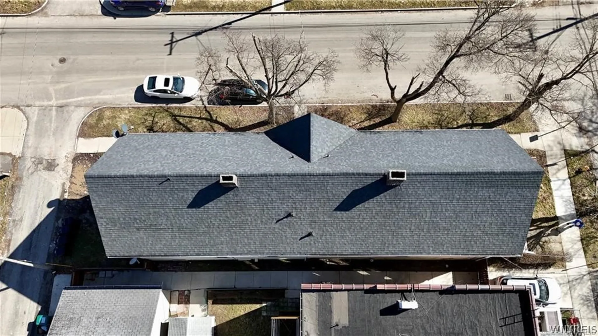 Property at 2034 La Salle Avenue, Niagara Falls, NY 14301 3