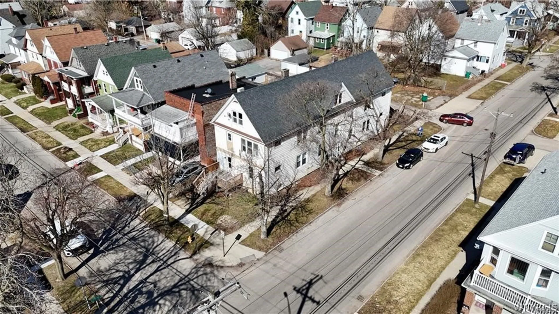 Property at 2034 La Salle Avenue, Niagara Falls, NY 14301 5