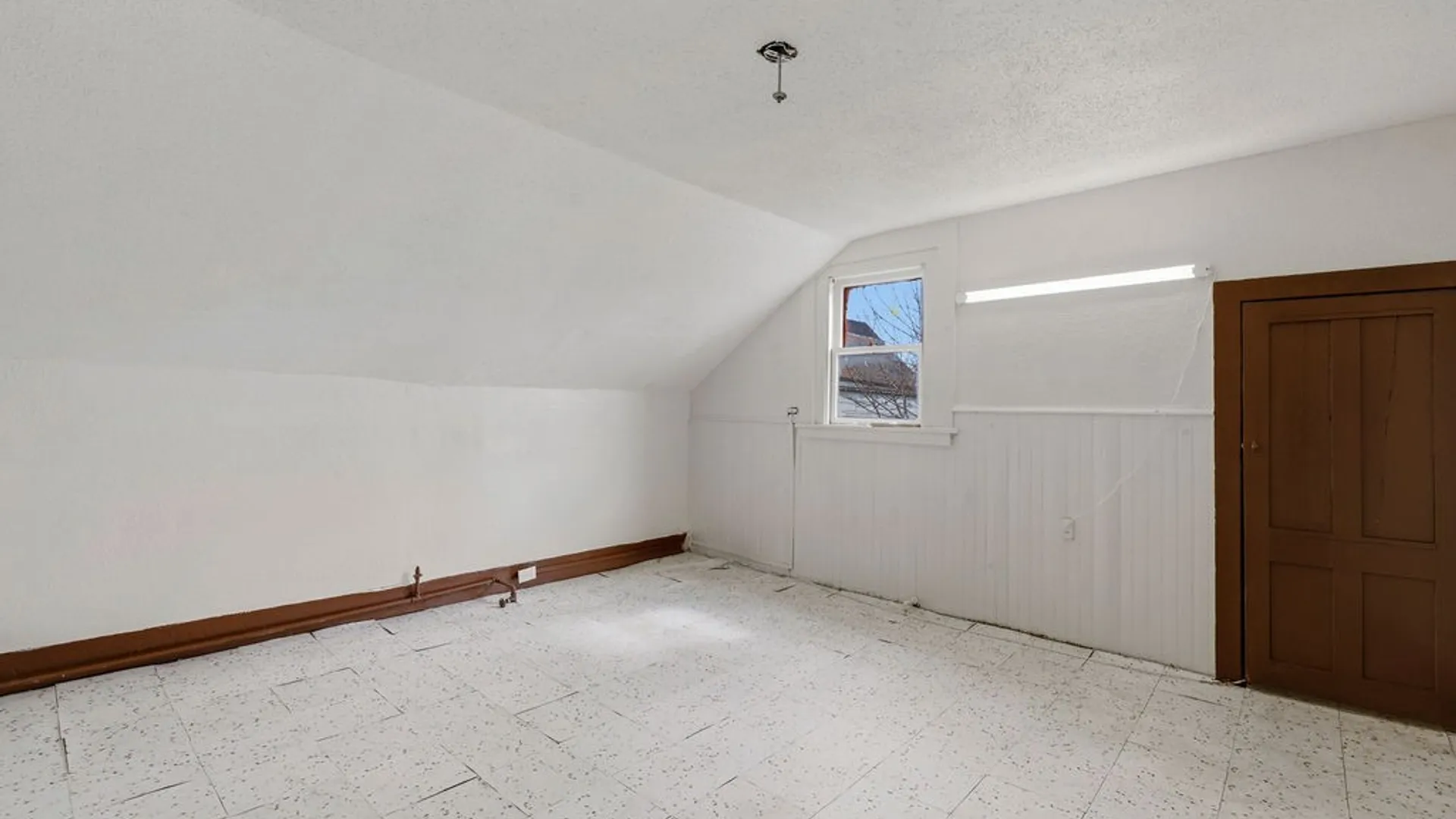 Property at 355 Bristol Street, Buffalo, NY 14206 10