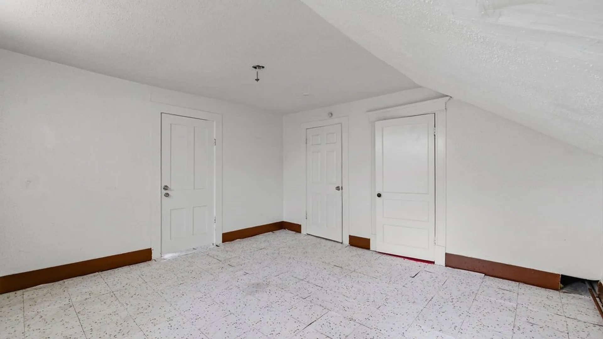 Property at 355 Bristol Street, Buffalo, NY 14206 12
