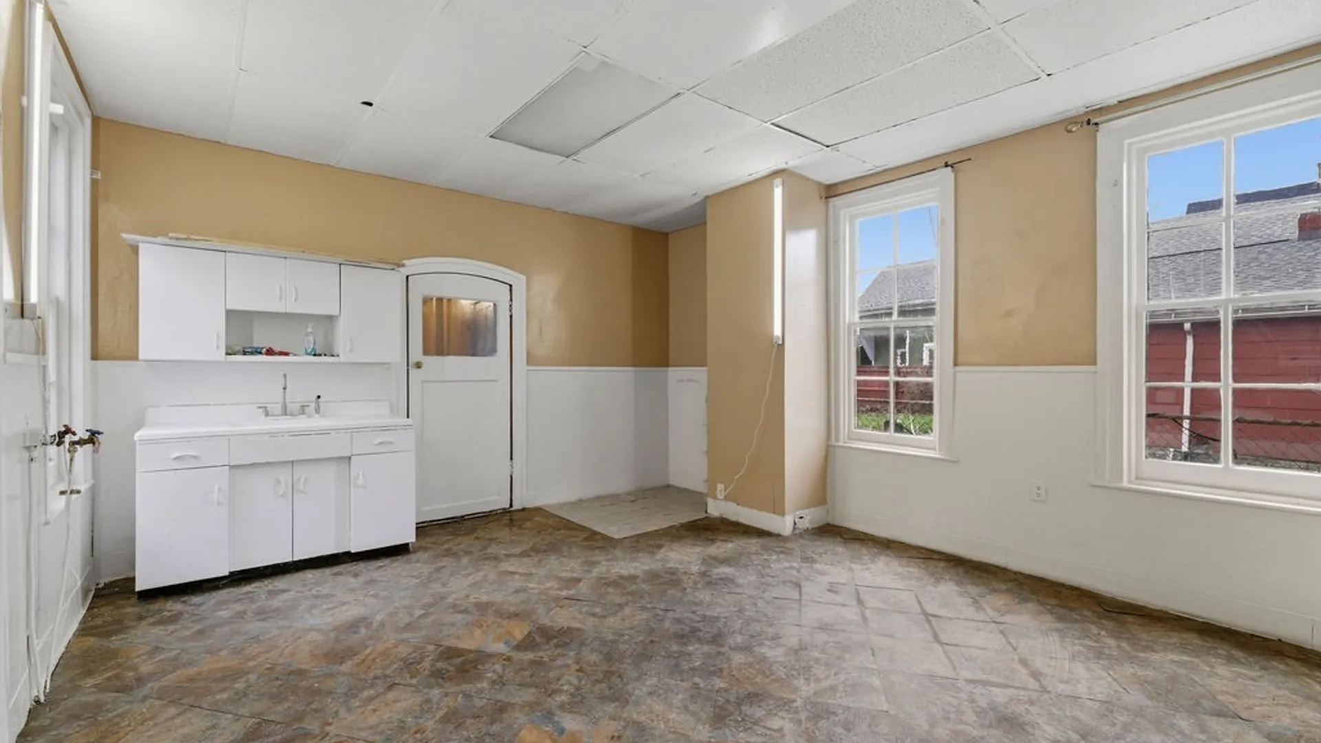 Property at 355 Bristol Street, Buffalo, NY 14206 20