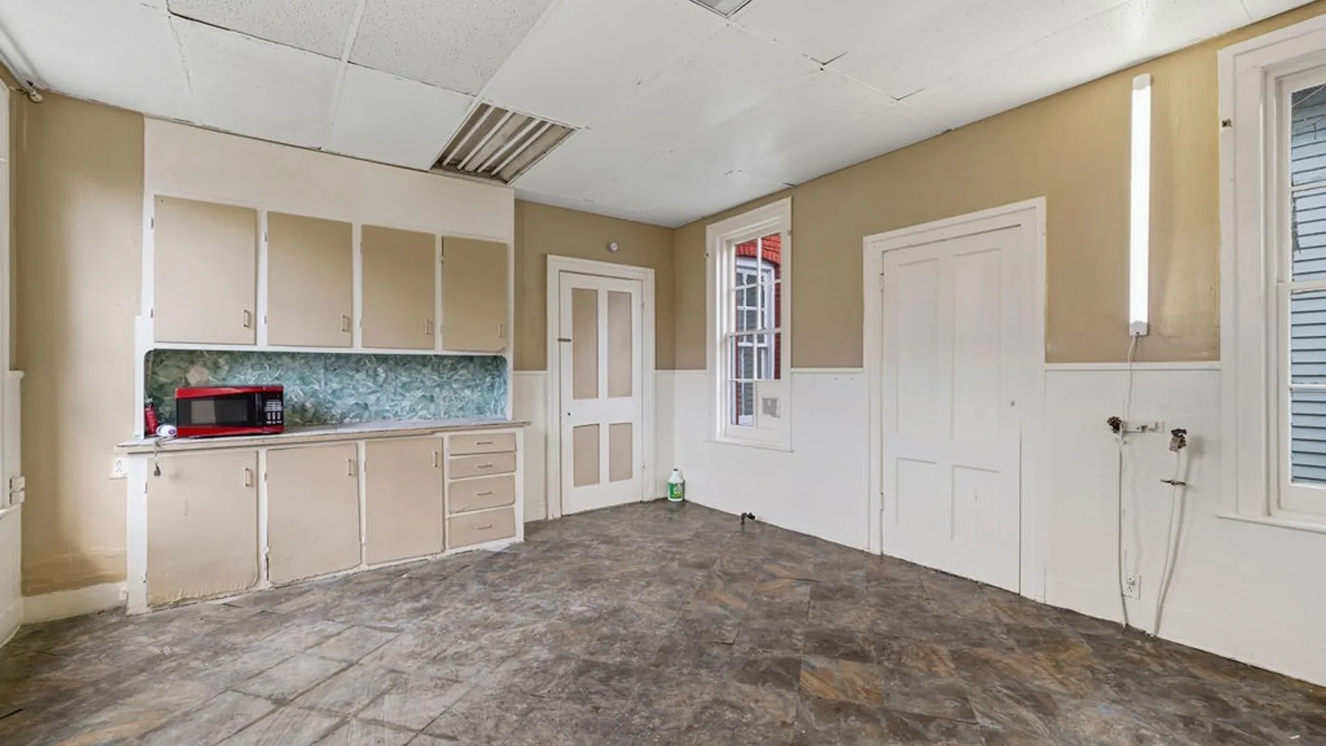 Property at 355 Bristol Street, Buffalo, NY 14206 21