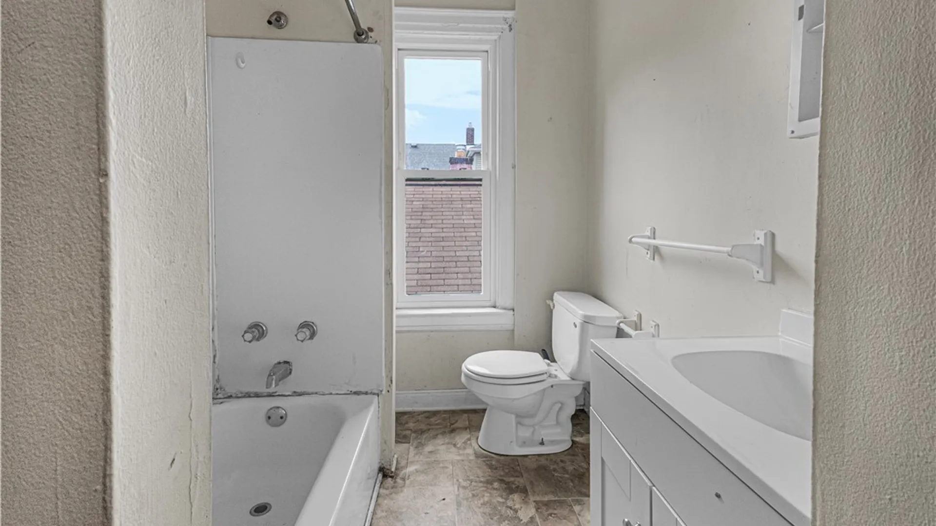 Property at 2909 Ferry Avenue, Niagara Falls, NY 14301 13
