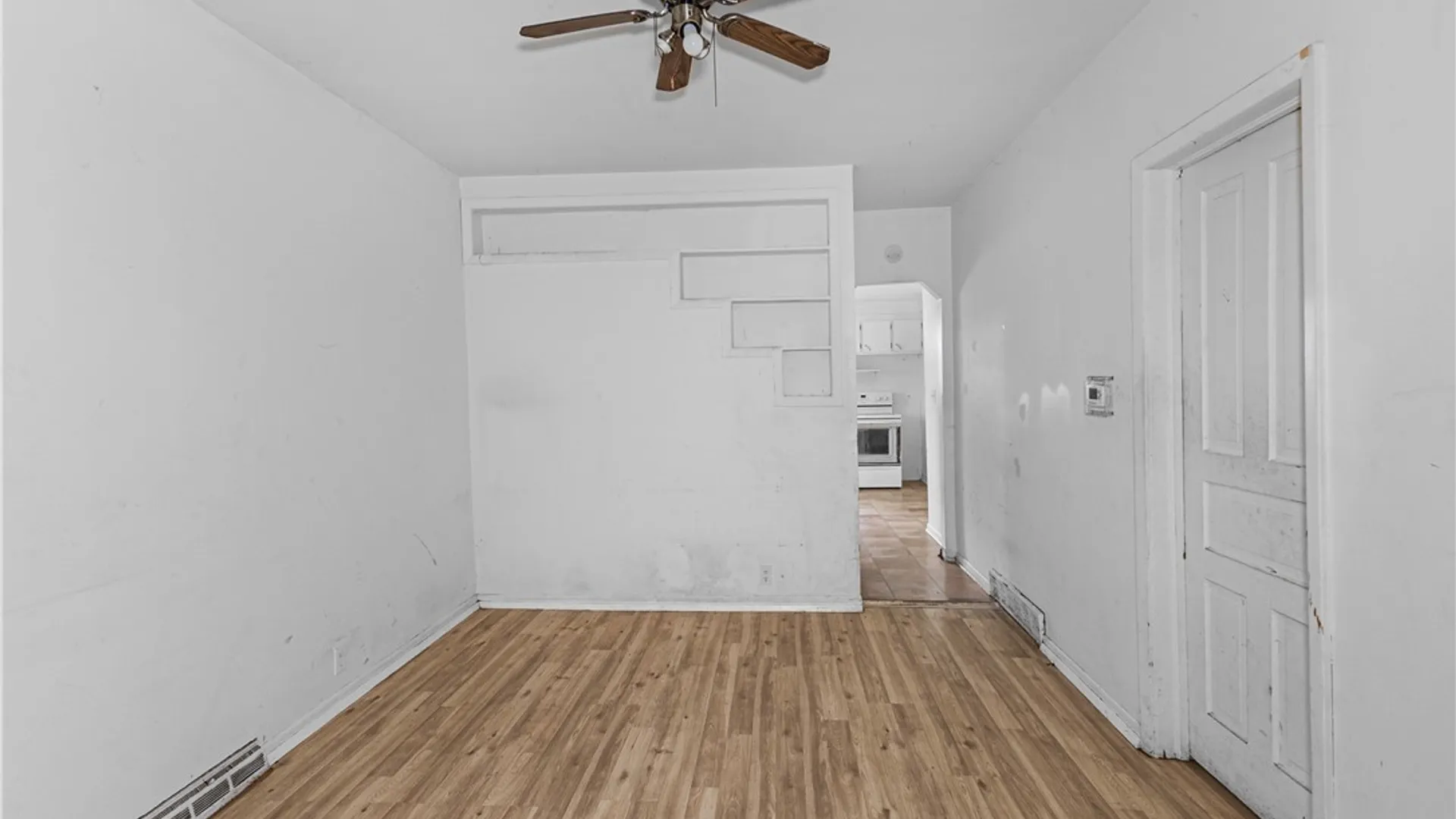 Property at 2909 Ferry Avenue, Niagara Falls, NY 14301 10