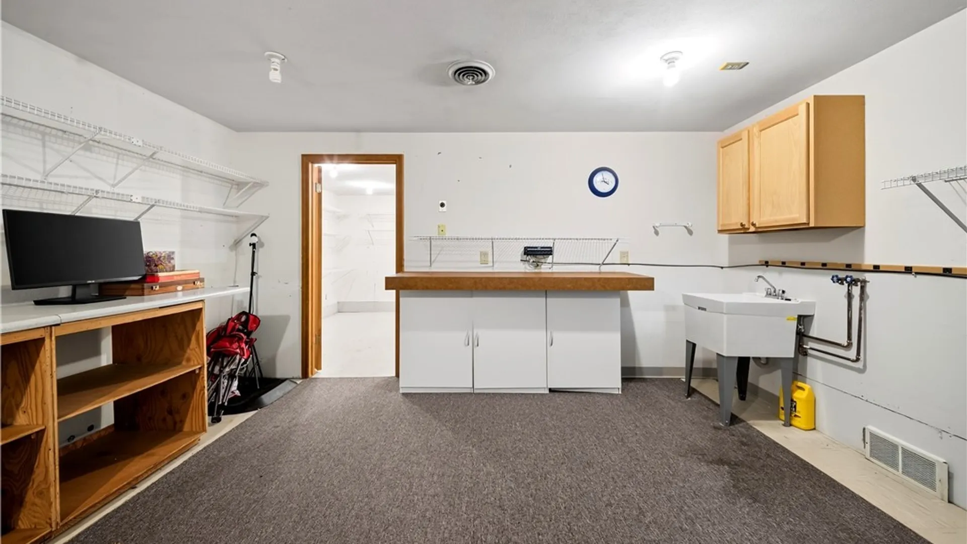 Property at 205 1st Street, Salina, NY 13088 25