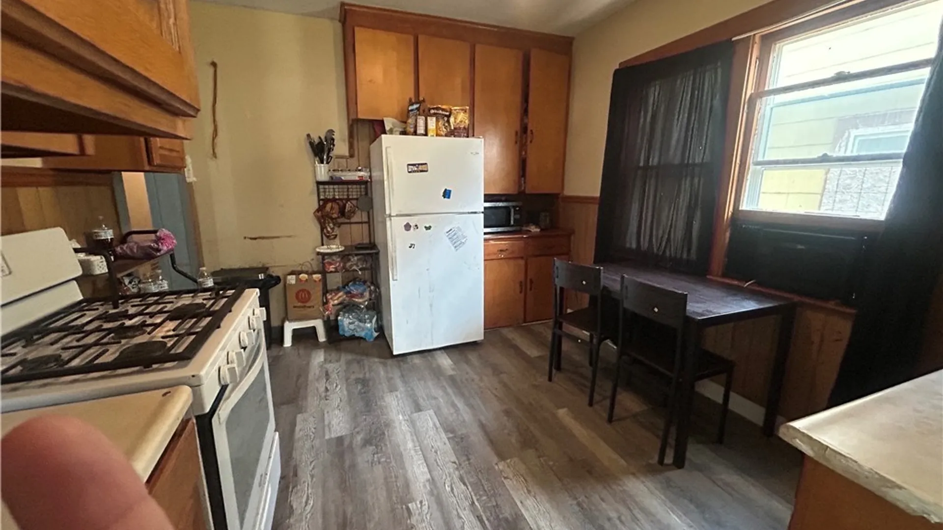 Property at 142 Roesch Avenue, Buffalo, NY 14207 6