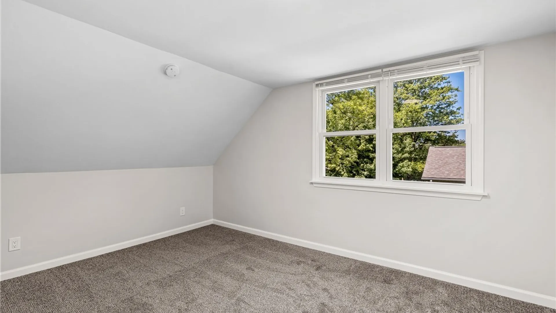 Property at 5469 S Freeman Road, Orchard Park, NY 14127 32