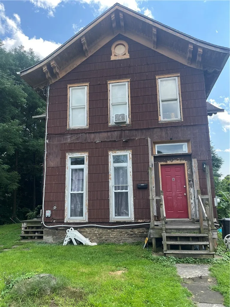 Property at 372 Diven Avenue, Elmira City, NY 14901