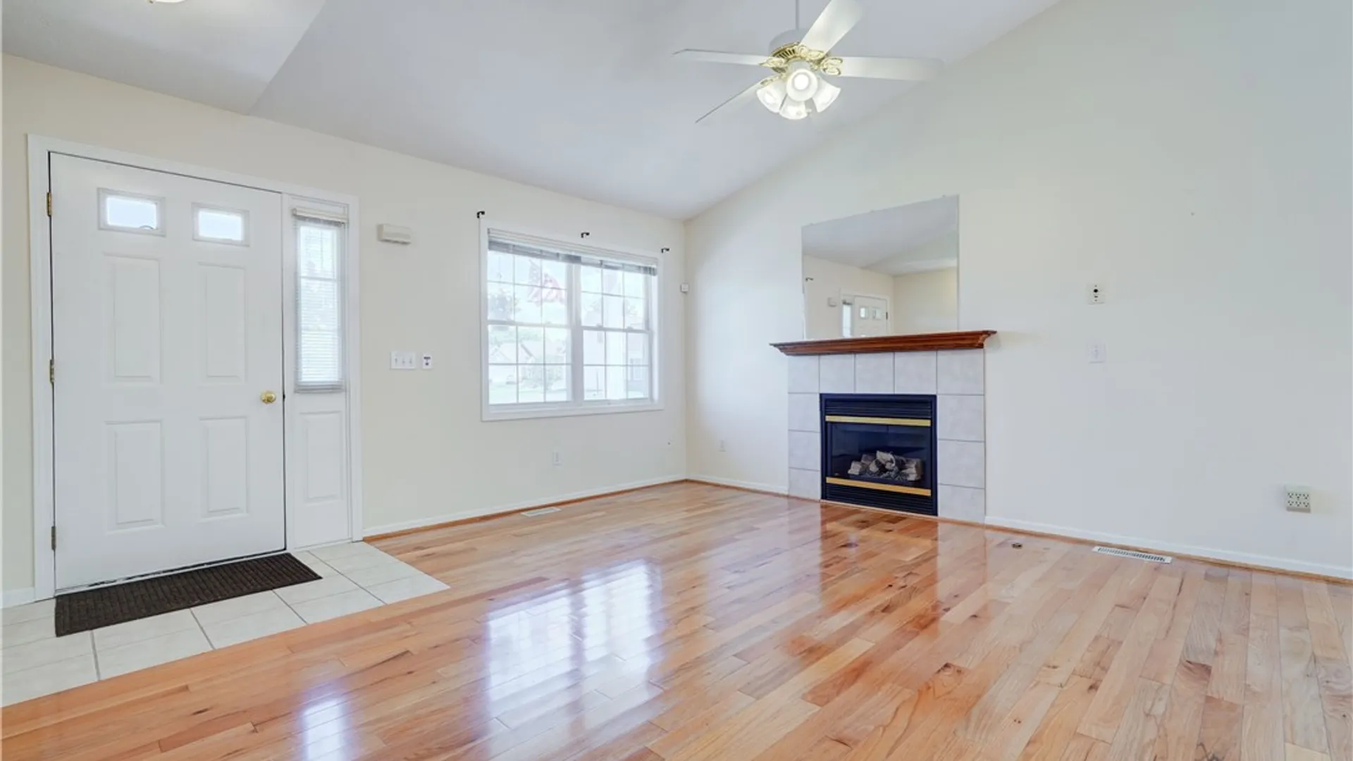 Property at 73 Logans Run, Greece, NY 14626 5