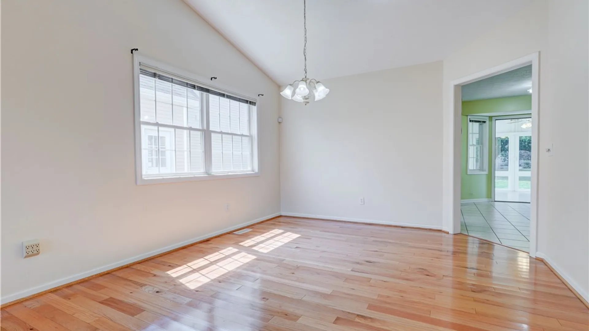 Property at 73 Logans Run, Greece, NY 14626 10