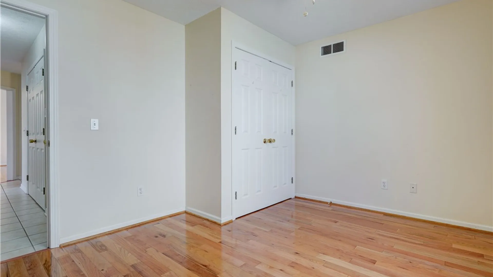 Property at 73 Logans Run, Greece, NY 14626 14