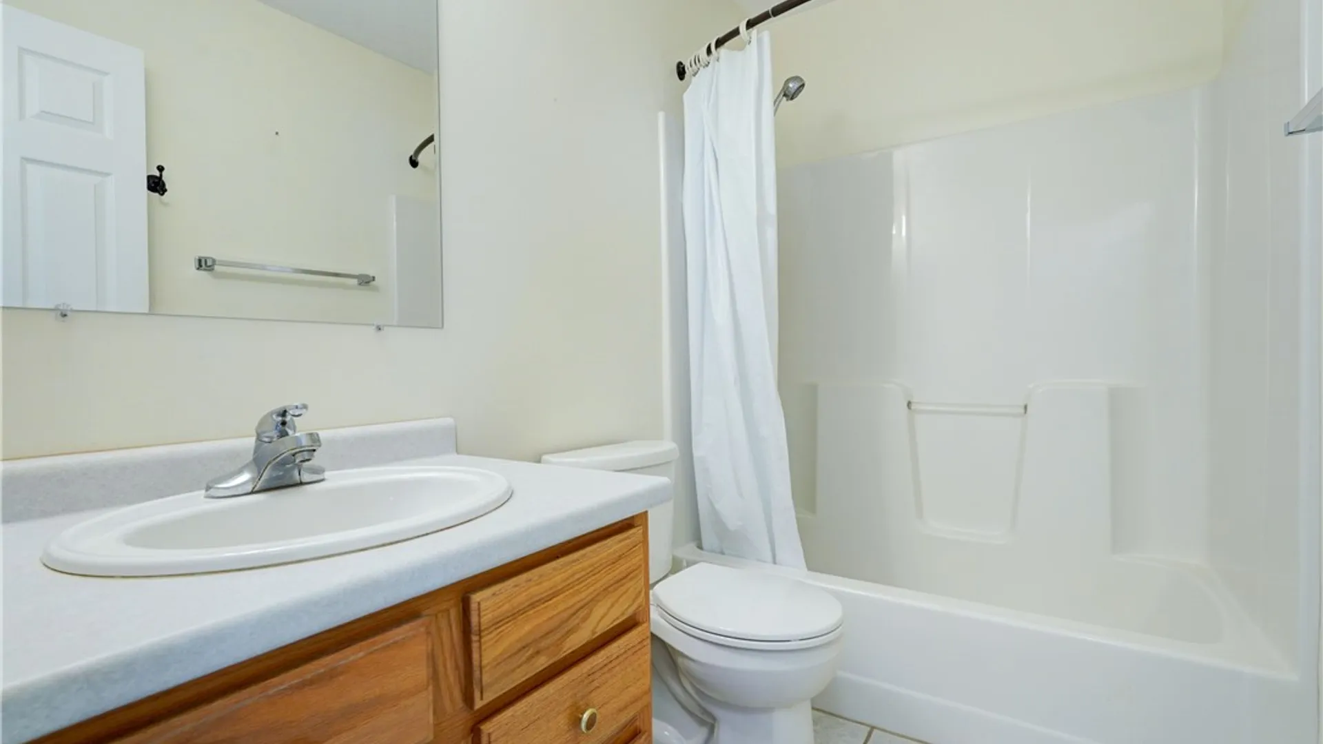 Property at 73 Logans Run, Greece, NY 14626 26