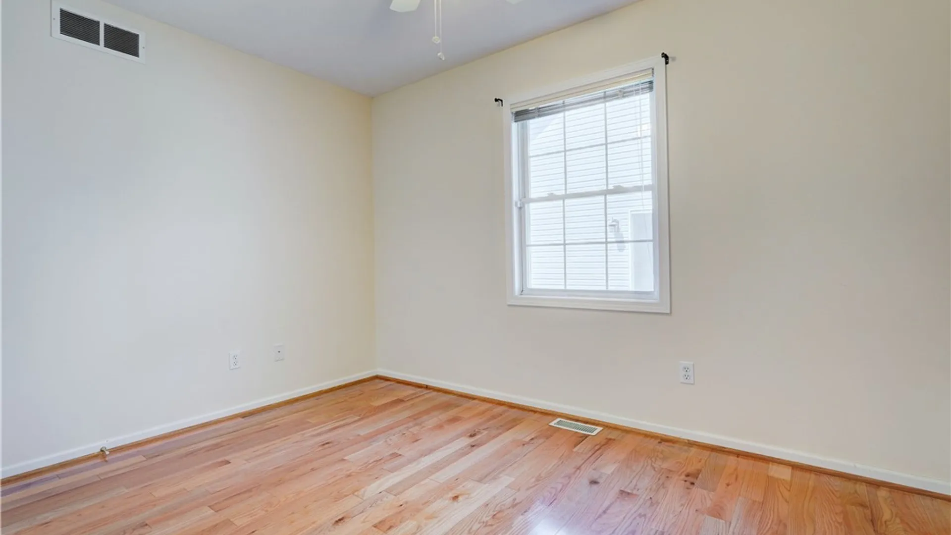 Property at 73 Logans Run, Greece, NY 14626 28